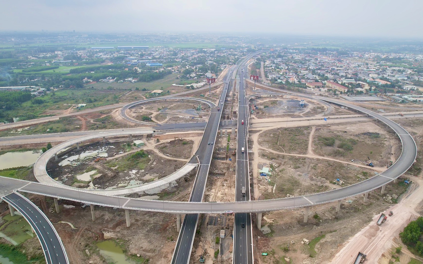 Hoàn thành tuyến chính dự án thành phần 2 cao tốc Biên Hòa - Vũng Tàu trước 12/2- Ảnh 4. Rà soát phương án tổ chức giao thông cao tốc Biên Hòa - Vũng Tàu trước ngày khai thác tạm