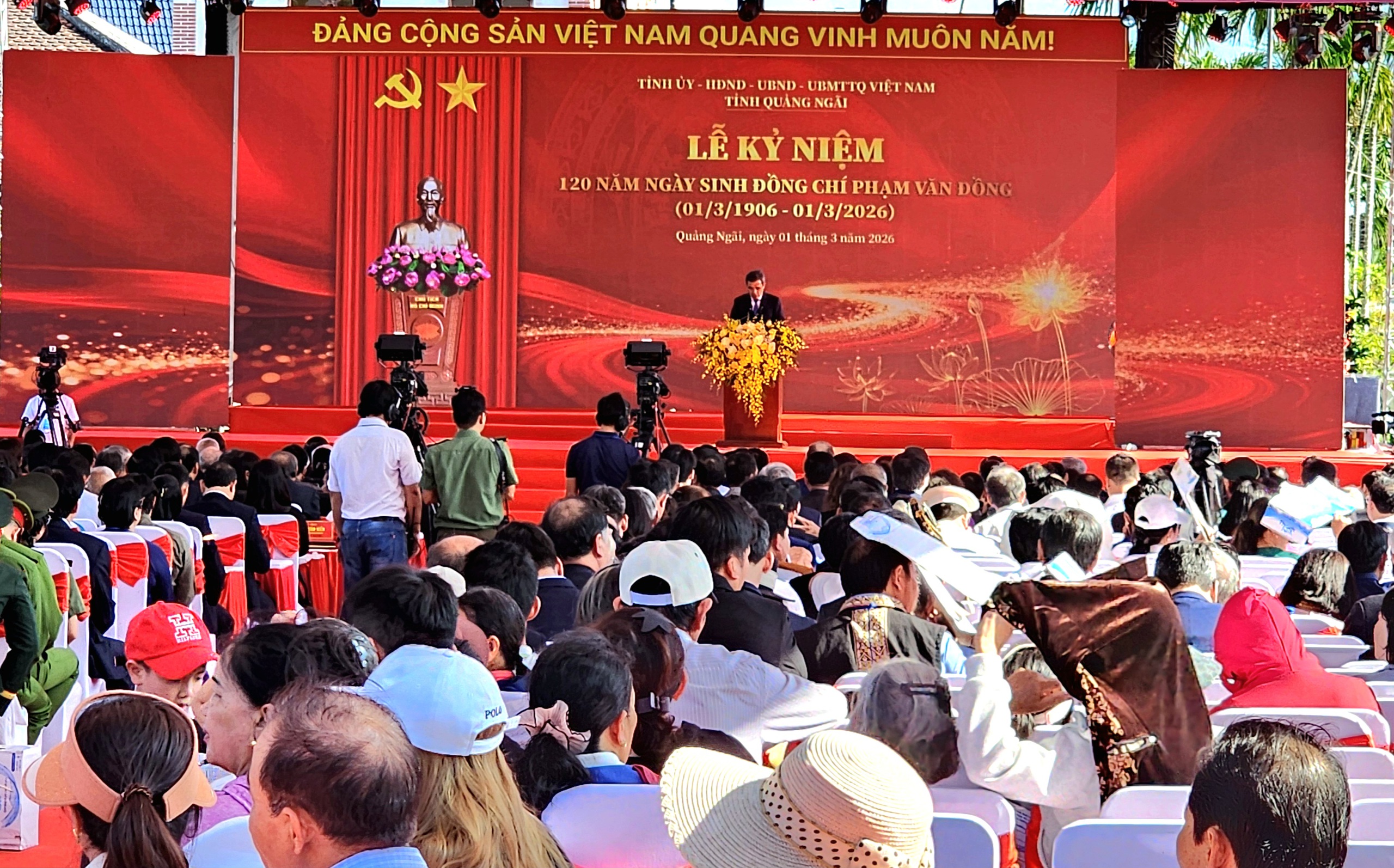 Thủ tướng Phạm Văn Đồng: Người cộng sản kiên trung, lãnh đạo kiệt xuất của đất nước- Ảnh 5. Thủ tướng Phạm Văn Đồng: Người cộng sản kiên trung, lãnh đạo kiệt xuất của đất nước- Ảnh 5.