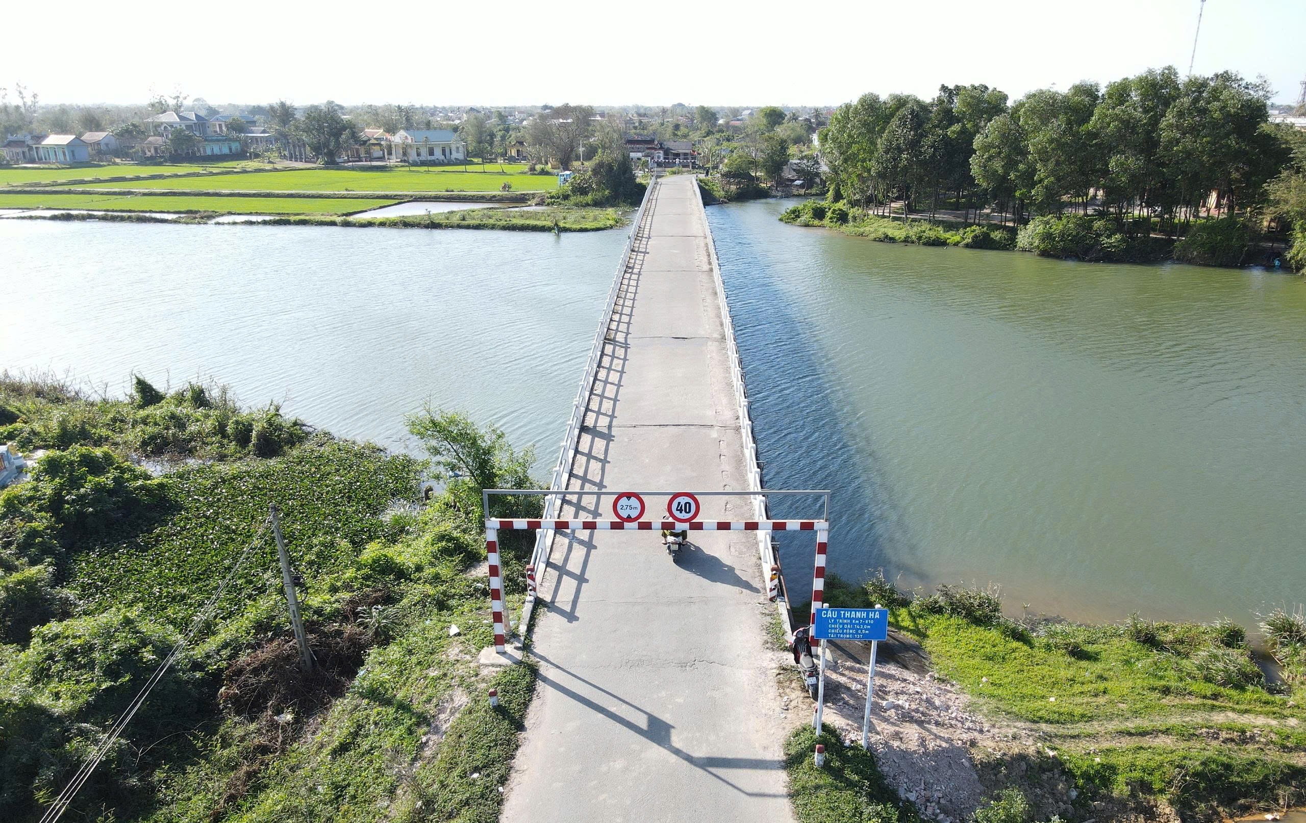 Cận cảnh cầu Thanh H&agrave; xuống cấp, sắp được x&acirc;y mới ở Huế- Ảnh 13.