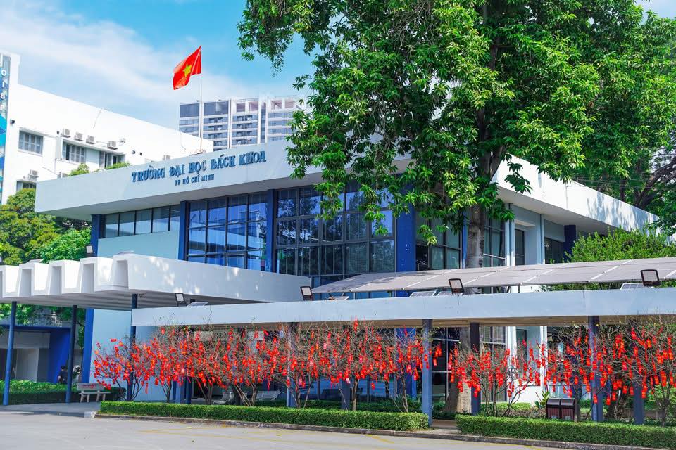 &Yacute; kiến tr&aacute;i chiều về di dời Trường ĐH B&aacute;ch khoa khỏi trung t&acirc;m TP.HCM- Ảnh 1.