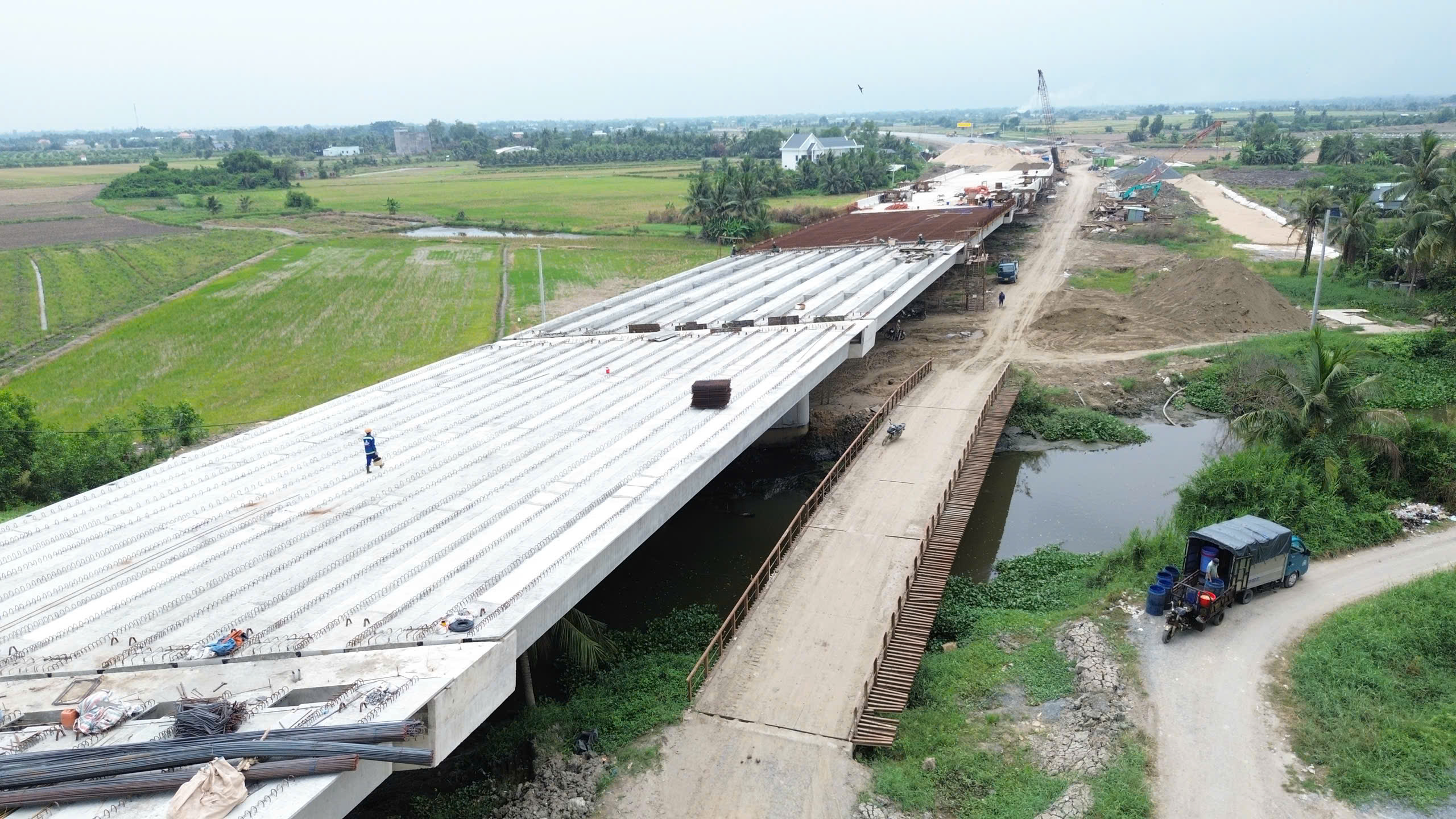 V&agrave;nh đai 3 TP.HCM tăng tốc thi c&ocirc;ng trước mốc th&ocirc;ng xe kỹ thuật 30/6- Ảnh 12.
