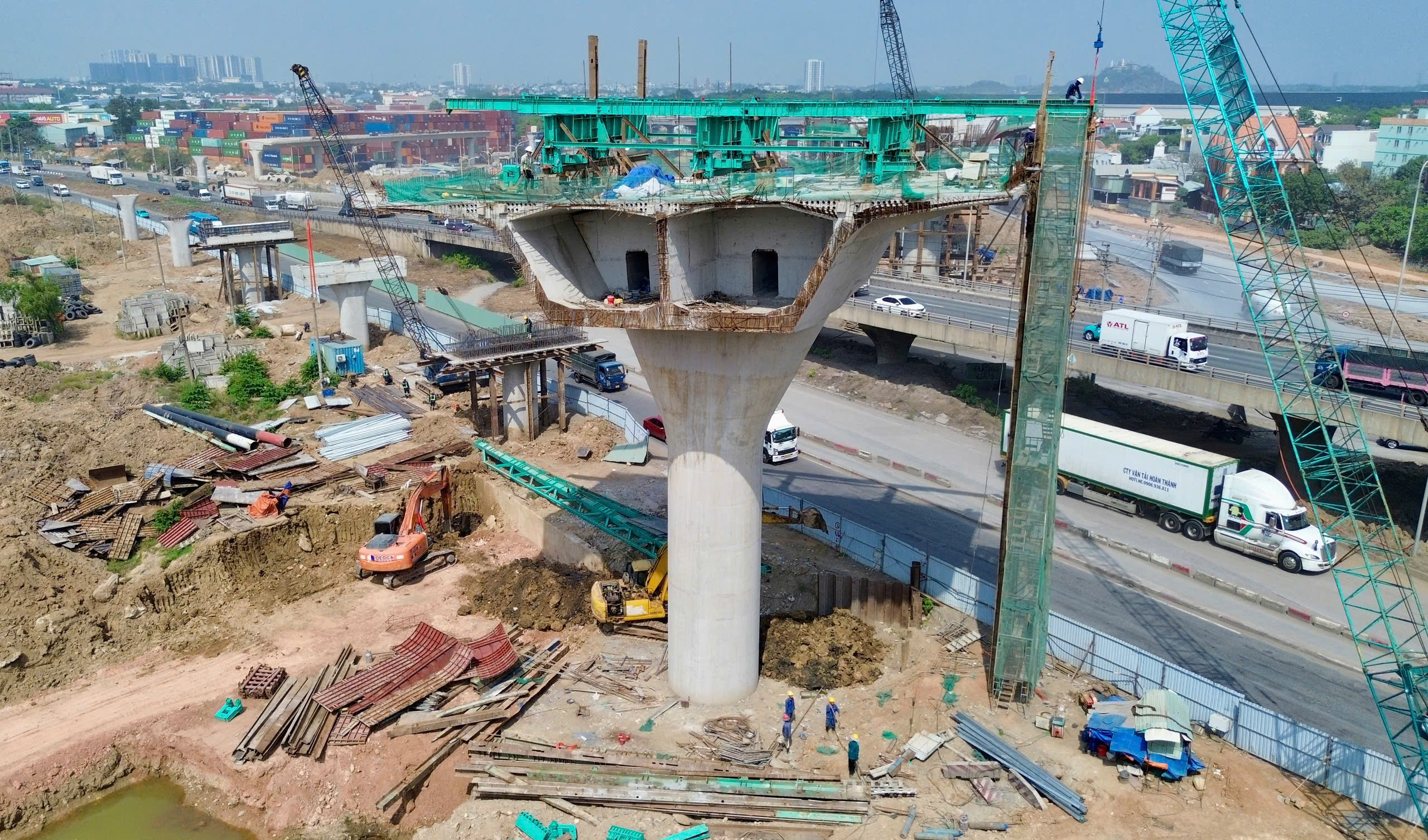 TP.HCM mở thêm kênh vốn cho các dự án hạ tầng lớn - Ảnh 2.