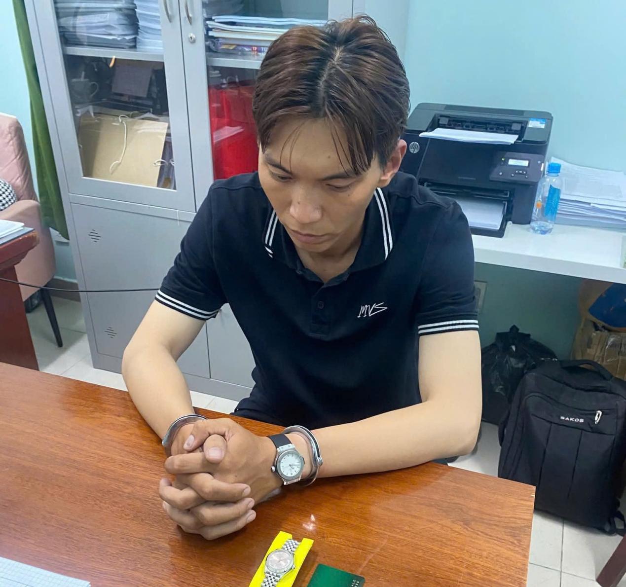 z7609547334690_fb6cb7b70b60e6f78cd6e4282d5e0fd5