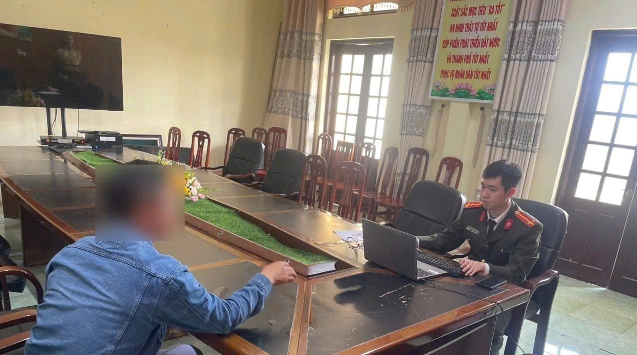 Xử phạt hai chủ t&agrave;i khoản Facebook x&uacute;c phạm l&atilde;nh đạo TP Hải Ph&ograve;ng- Ảnh 2.