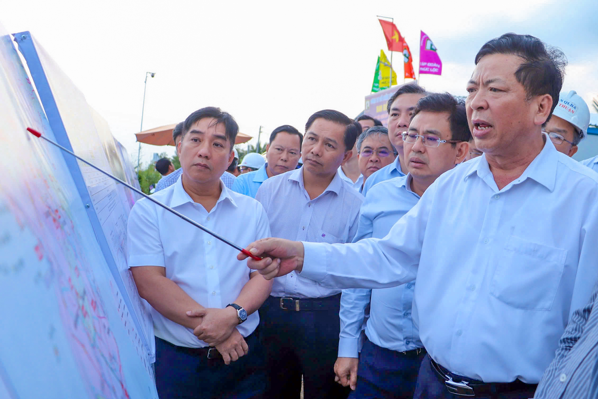 Cao tốc Mỹ Thuận - Cần Thơ: Vĩnh Long đẩy nhanh GPMB n&uacute;t giao V&otilde; Văn Kiệt- Ảnh 1.