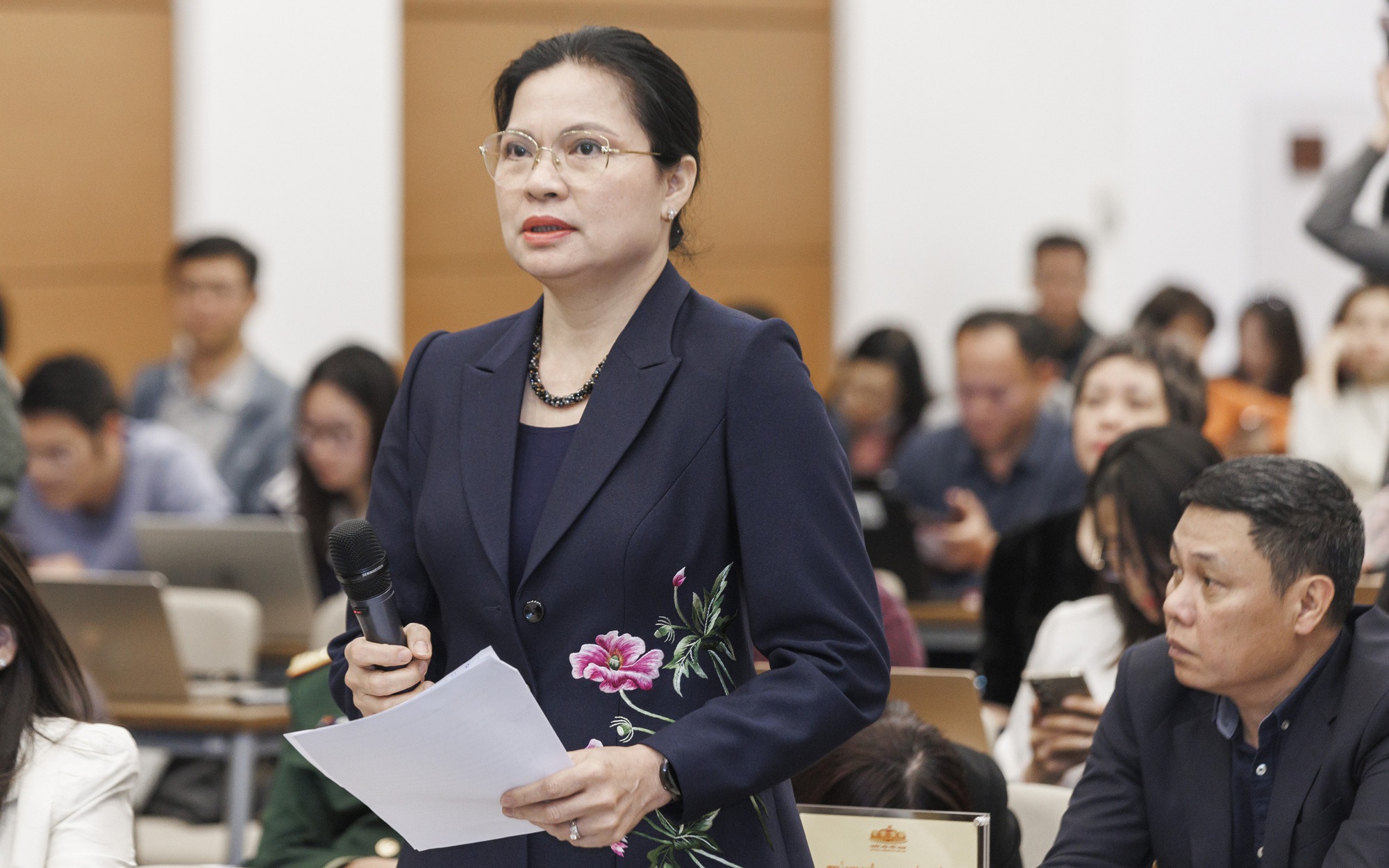 Bốn gi&aacute;m đốc, ph&oacute; gi&aacute;m đốc tự ứng cử đại biểu Quốc hội kho&aacute; XVI
