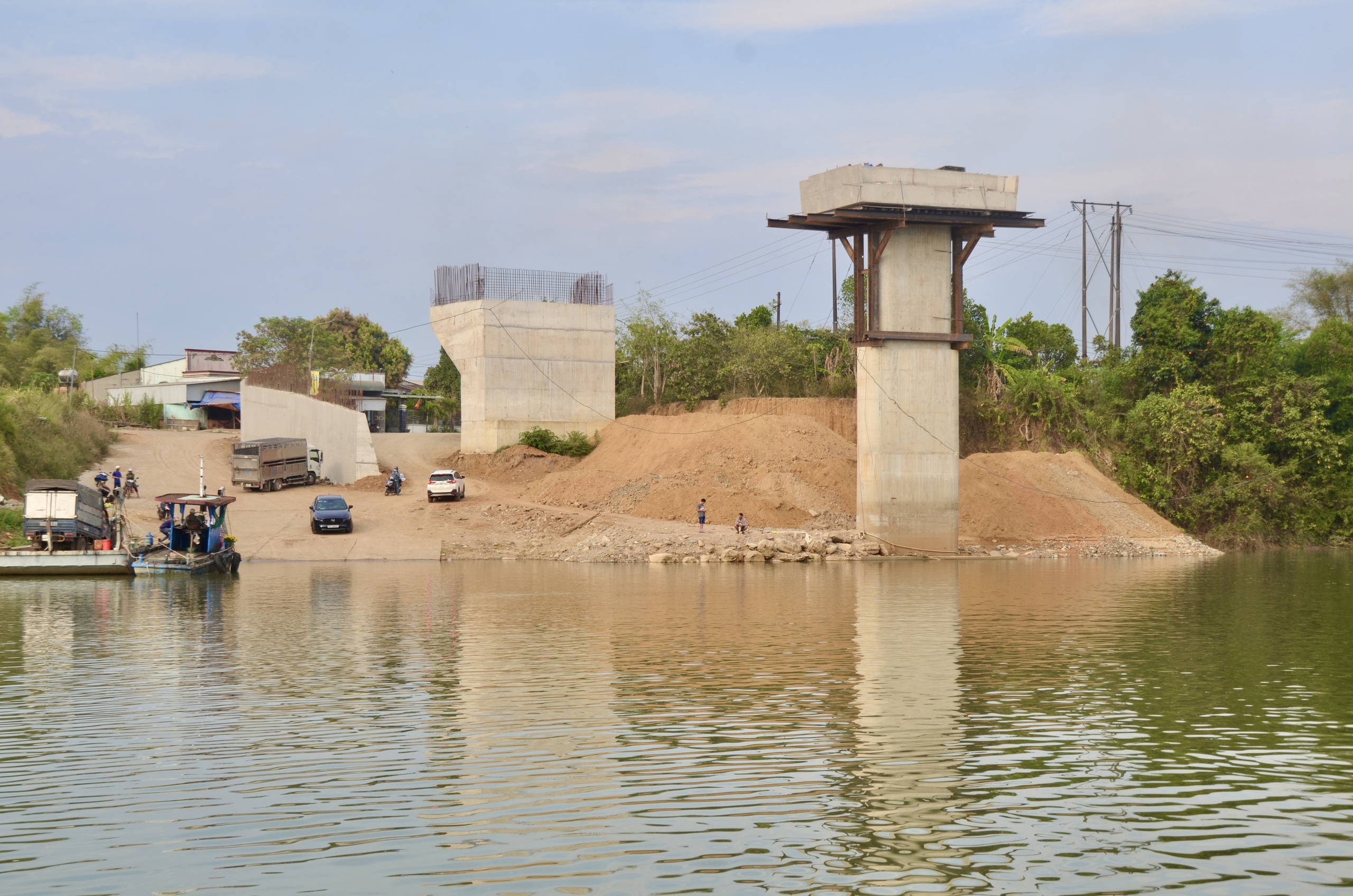 Đồng Nai: Tăng tốc thi c&ocirc;ng, phấn đấu hợp long, th&ocirc;ng xe kỹ thuật cầu Hiếu Li&ecirc;m dịp 30/4- Ảnh 10.