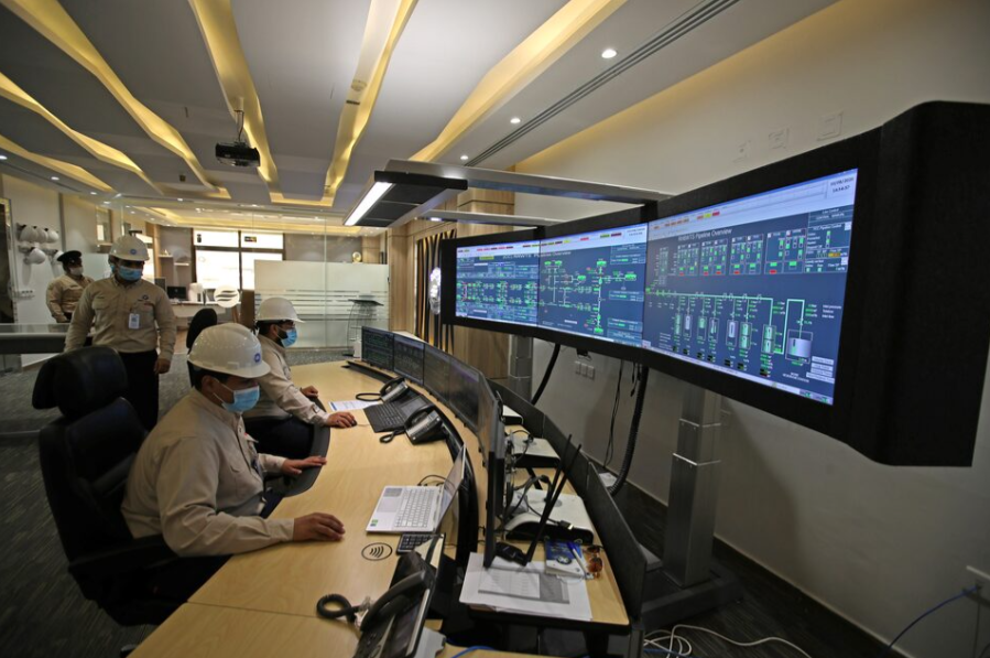 Xung đột leo thang, c&aacute;c nước v&ugrave;ng Vịnh đối mặt mối nguy thiếu nước ngọt- Ảnh 2.