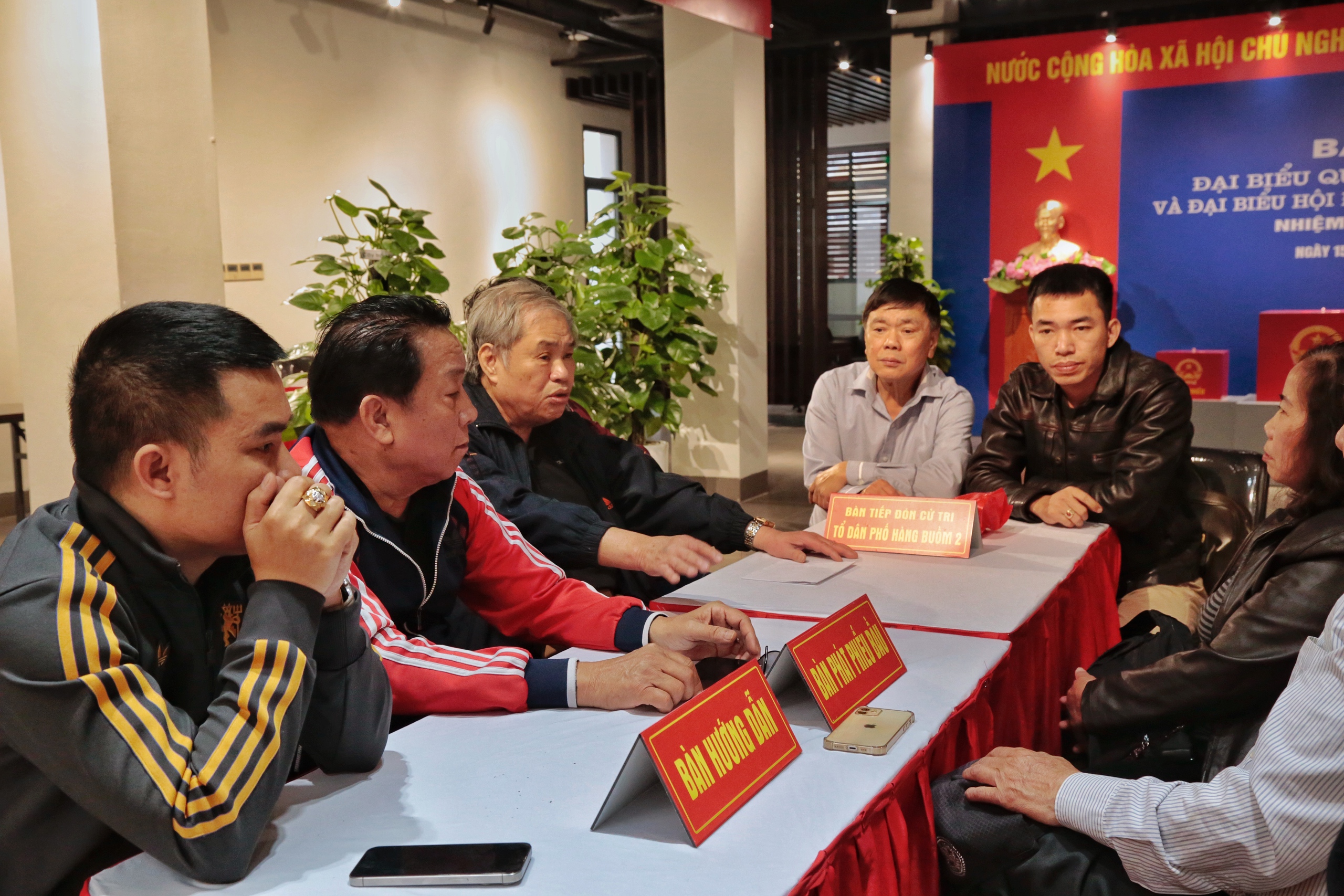 H&agrave; Nội rực rỡ sắc m&agrave;u, sẵn s&agrave;ng cho &ldquo;Ng&agrave;y hội của to&agrave;n d&acirc;n&rdquo;- Ảnh 14.