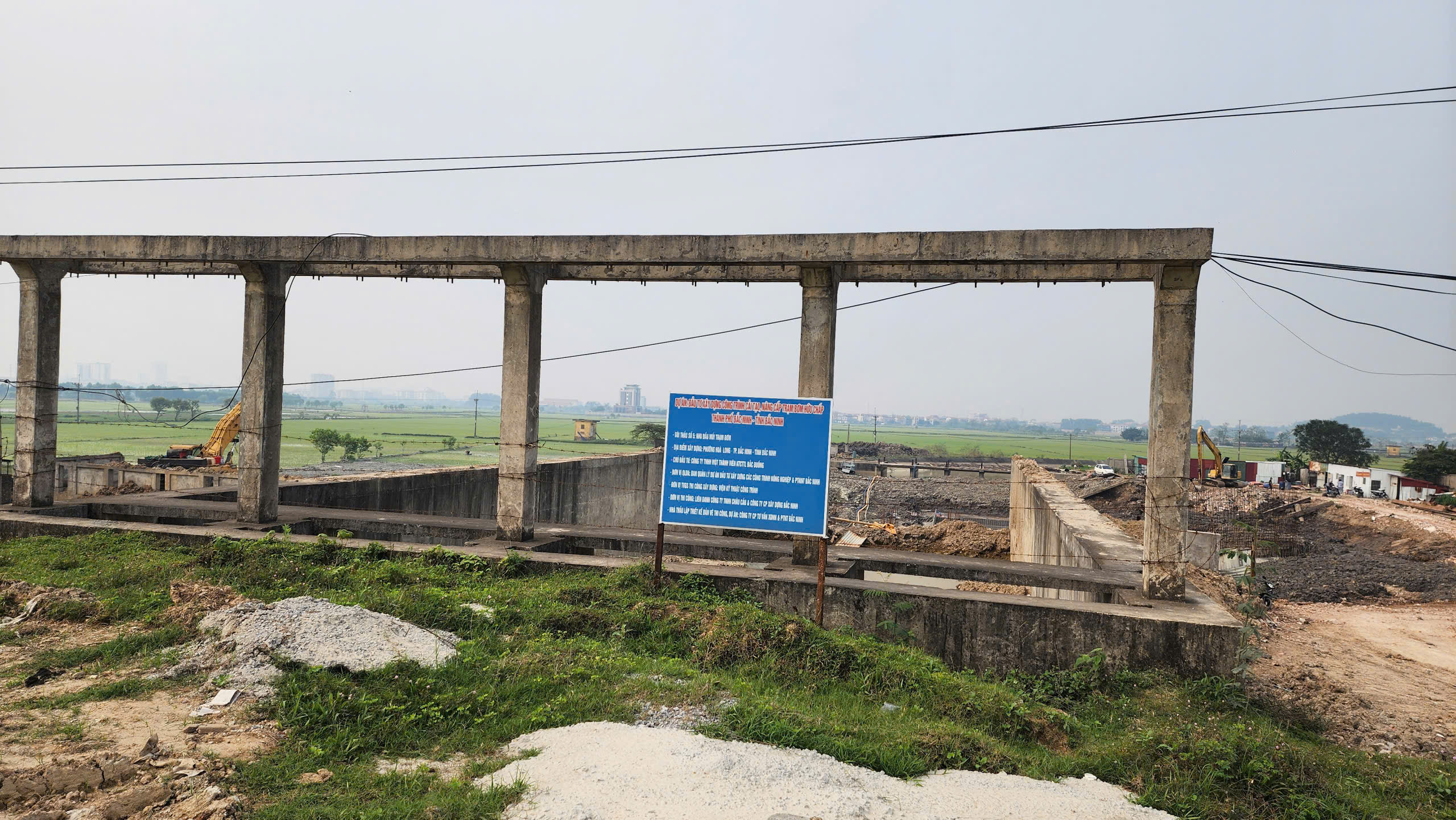 Trạm bơm trăm tỷ đồng thi c&ocirc;ng gần một thập kỷ ở Bắc Ninh bao giờ về đ&iacute;ch?- Ảnh 12.