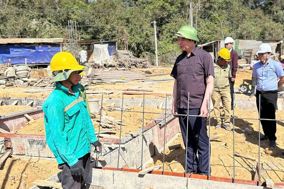Gia Lai: Y&ecirc;u cầu xử l&yacute; nh&agrave; thầu yếu k&eacute;m ở dự &aacute;n x&acirc;y dựng 7 trường học x&atilde; bi&ecirc;n giới- Ảnh 1.