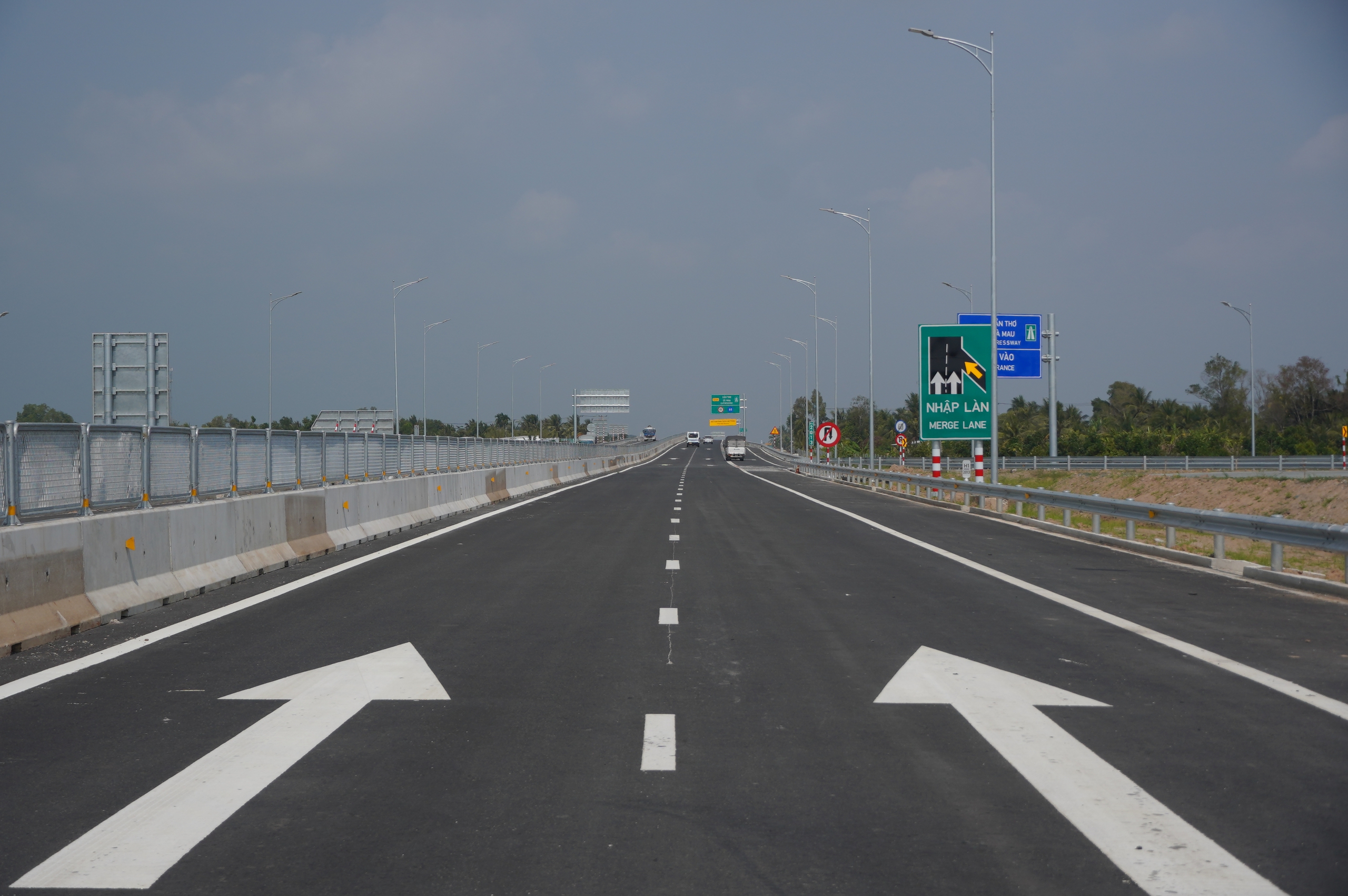 Tạm dừng khai th&aacute;c đoạn cao tốc Hậu Giang - C&agrave; Mau- Ảnh 1.