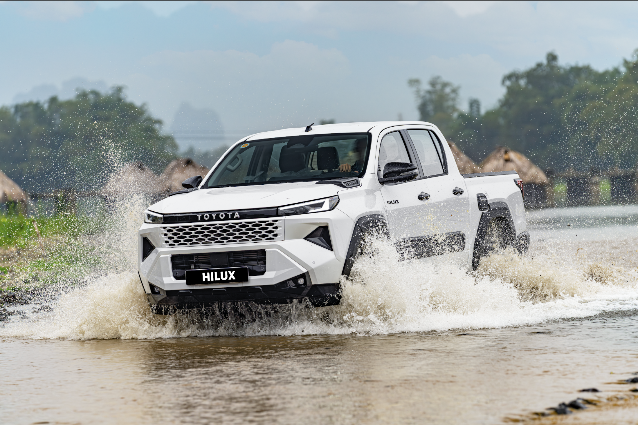 Vì sao Toyota Hilux để mất vị trí "ngôi vương" phân khúc bán tải?- Ảnh 1. Vì sao Toyota Hilux để mất vị trí "ngôi vương" phân khúc bán tải?- Ảnh 1.