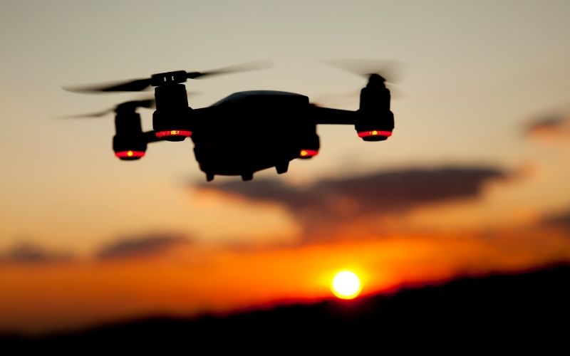 Drone x&acirc;m nhập khu vực cảng h&agrave;ng kh&ocirc;ng C&aacute;t Bi, h&agrave;ng loạt chuyến bay phải bay chờ