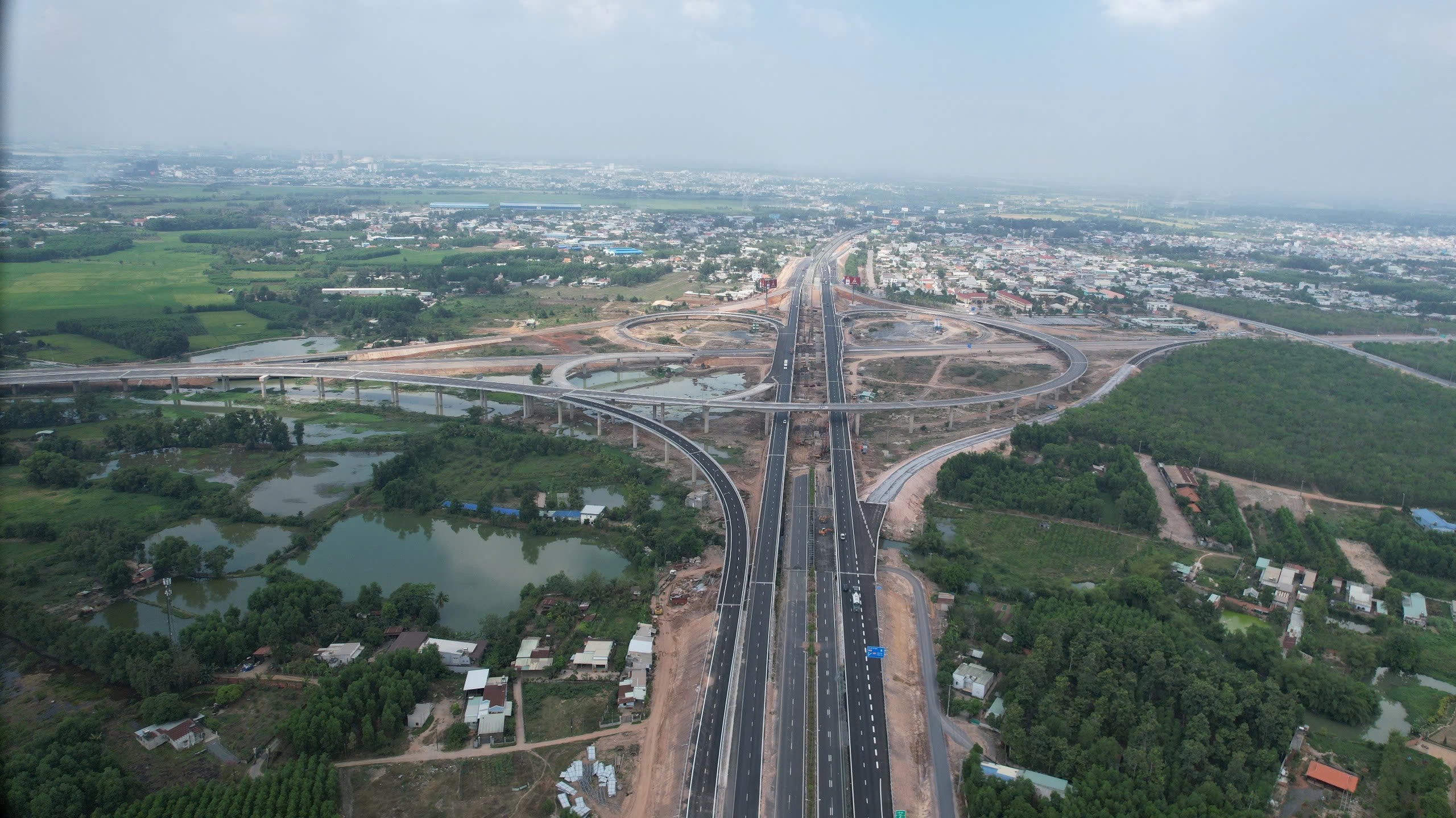 Đề xuất th&ocirc;ng xe hai đoạn cao tốc Bi&ecirc;n H&ograve;a - Vũng T&agrave;u cuối th&aacute;ng 3- Ảnh 1.