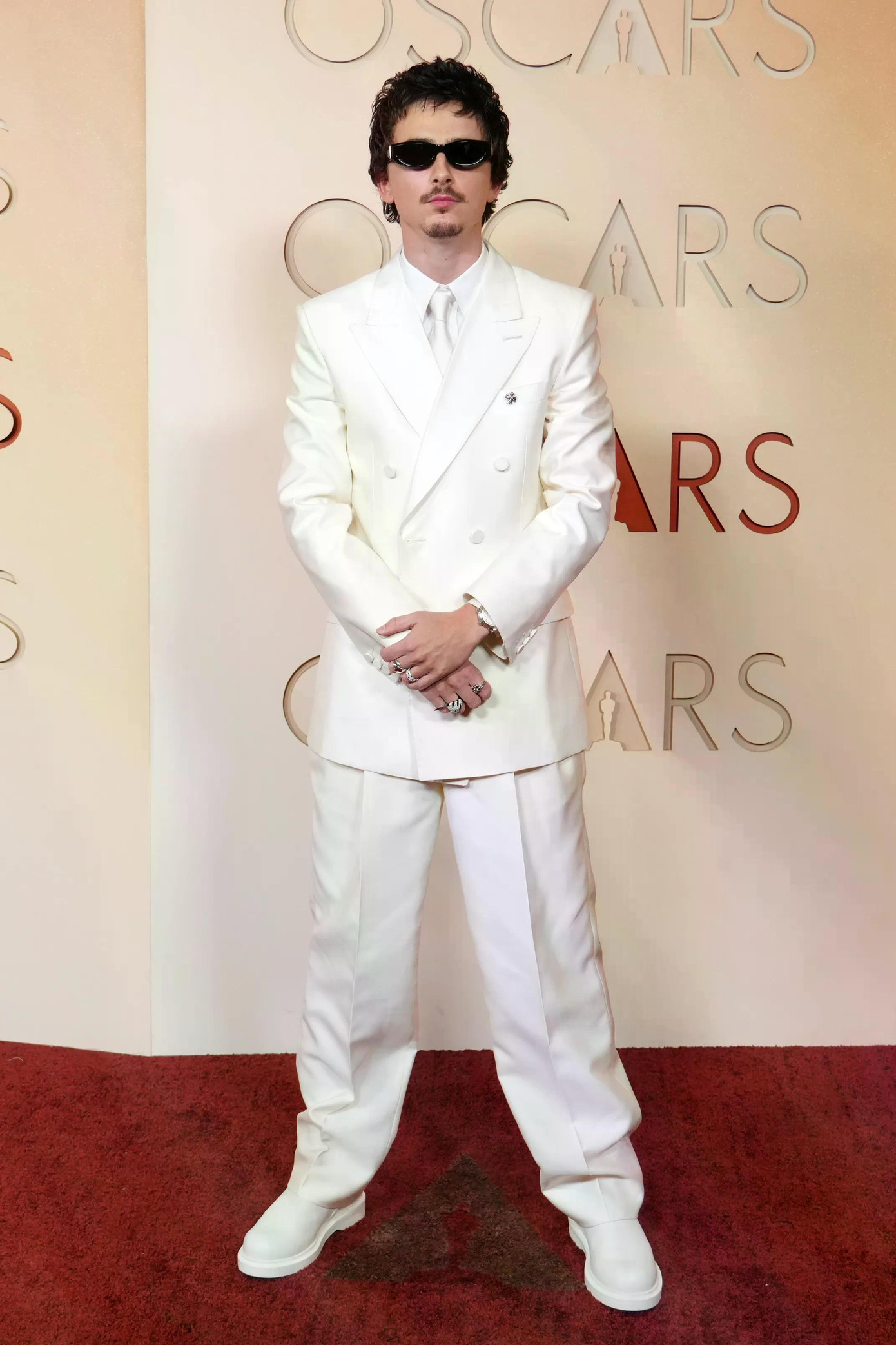 T&agrave;i tử, giai nh&acirc;n khoe sắc tr&ecirc;n thảm đỏ Lễ trao giải Oscar 2026- Ảnh 17.