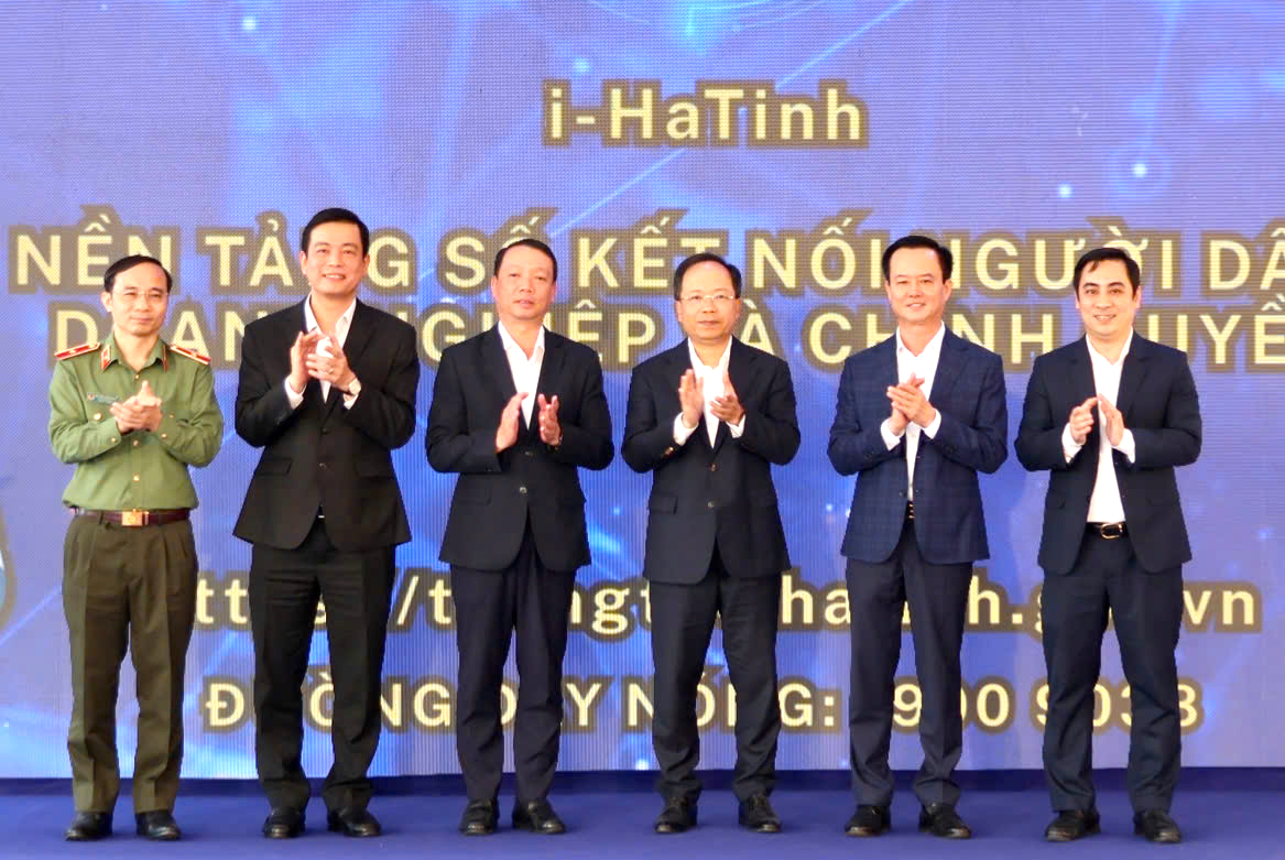 H&agrave; Tĩnh: Ra mắt ứng dụng c&ocirc;ng d&acirc;n số, t&iacute;ch hợp phản &aacute;nh hiện trường- Ảnh 1.