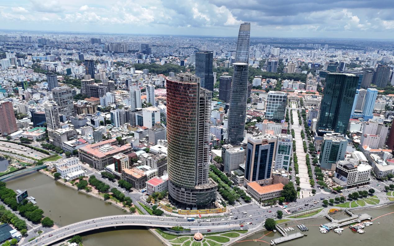 Chuy&ecirc;n gia: Luật đ&ocirc; thị đặc biệt cho TP.HCM phải định vị vai tr&ograve; trung t&acirc;m si&ecirc;u đ&ocirc; thị- Ảnh 4.