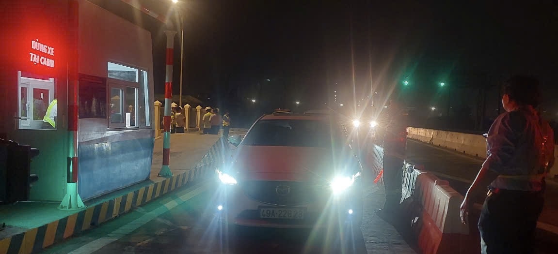 Bắt đầu thu ph&iacute; cao tốc Phan Thiết - Dầu Gi&acirc;y v&agrave; Vĩnh Hảo - Phan Thiết- Ảnh 1.