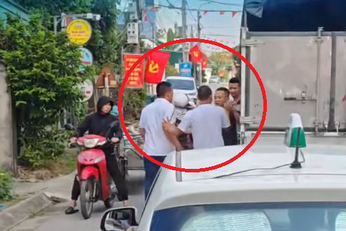 Triệu tập bốn đối tượng h&agrave;nh hung t&agrave;i xế xe tải ở Hải Ph&ograve;ng- Ảnh 1.