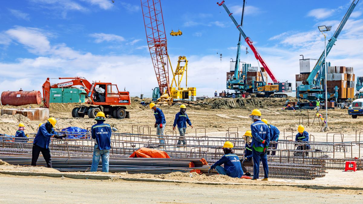 V&igrave; sao người lao động chọn gắn b&oacute; với VinCons giữa thời điểm thị trường biến động?- Ảnh 1.