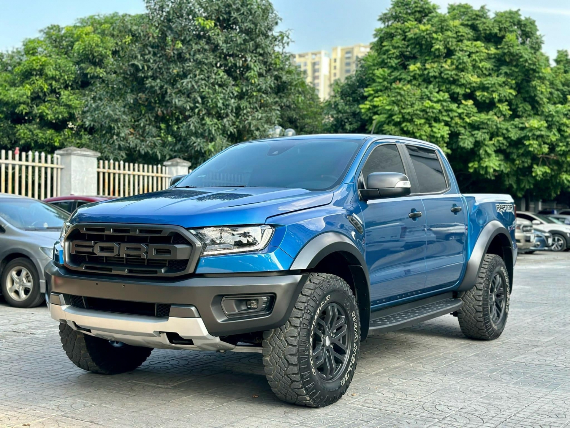 Ford Ranger Raptor đời cũ bất ngờ tăng giá giữa lo ngại về xe bán tải- Ảnh 1.