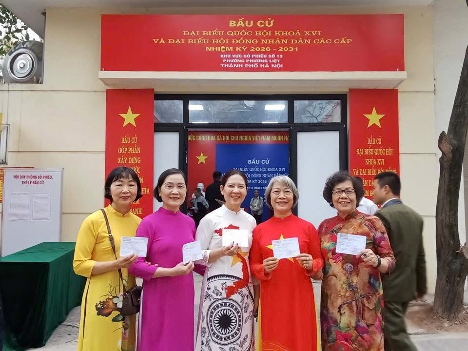 Danh s&aacute;ch 125 người tr&uacute;ng cử đại biểu HĐND TP H&agrave; Nội kho&aacute; XVII- Ảnh 1.