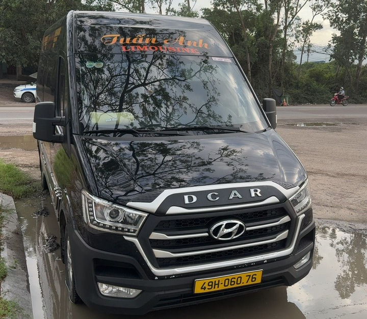 Gia Lai: Bị tước phù hiệu vẫn chở khách sai quy định, bị phạt 67,5 triệu đồng- Ảnh 1. Gia Lai: Bị tước phù hiệu vẫn chở khách sai quy định, bị phạt 67,5 triệu đồng- Ảnh 1.