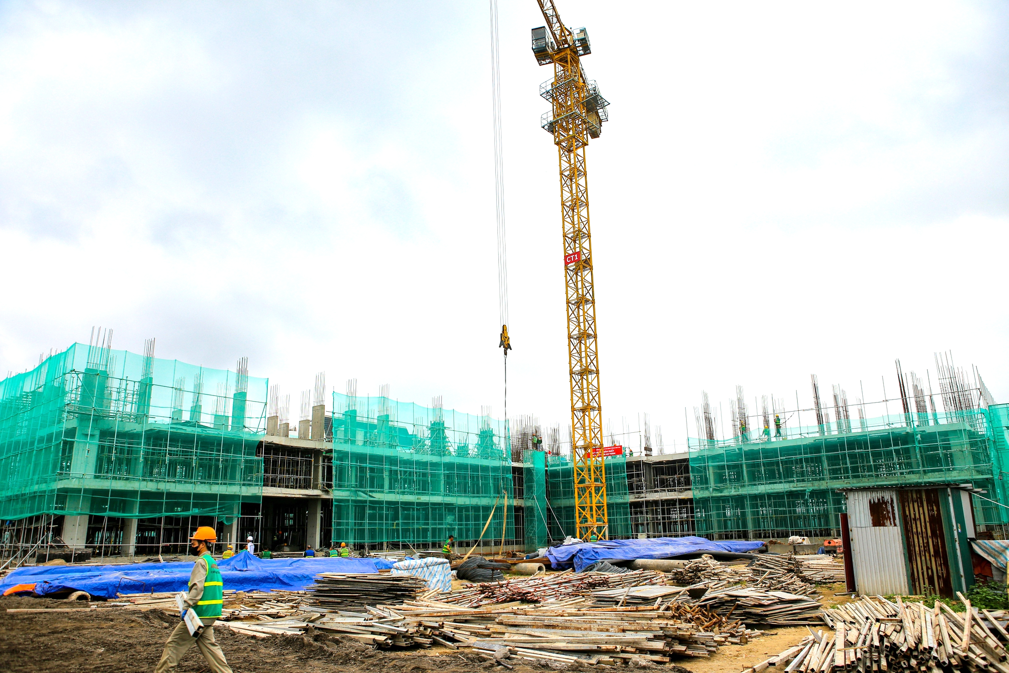 Chạy đua tiến độ trên công trường dự án nhà ở xã hội gần 700 tỷ đồng ở Hưng Yên- Ảnh 8. Chạy đua tiến độ trên công trường dự án nhà ở xã hội gần 700 tỷ đồng ở Hưng Yên- Ảnh 8.