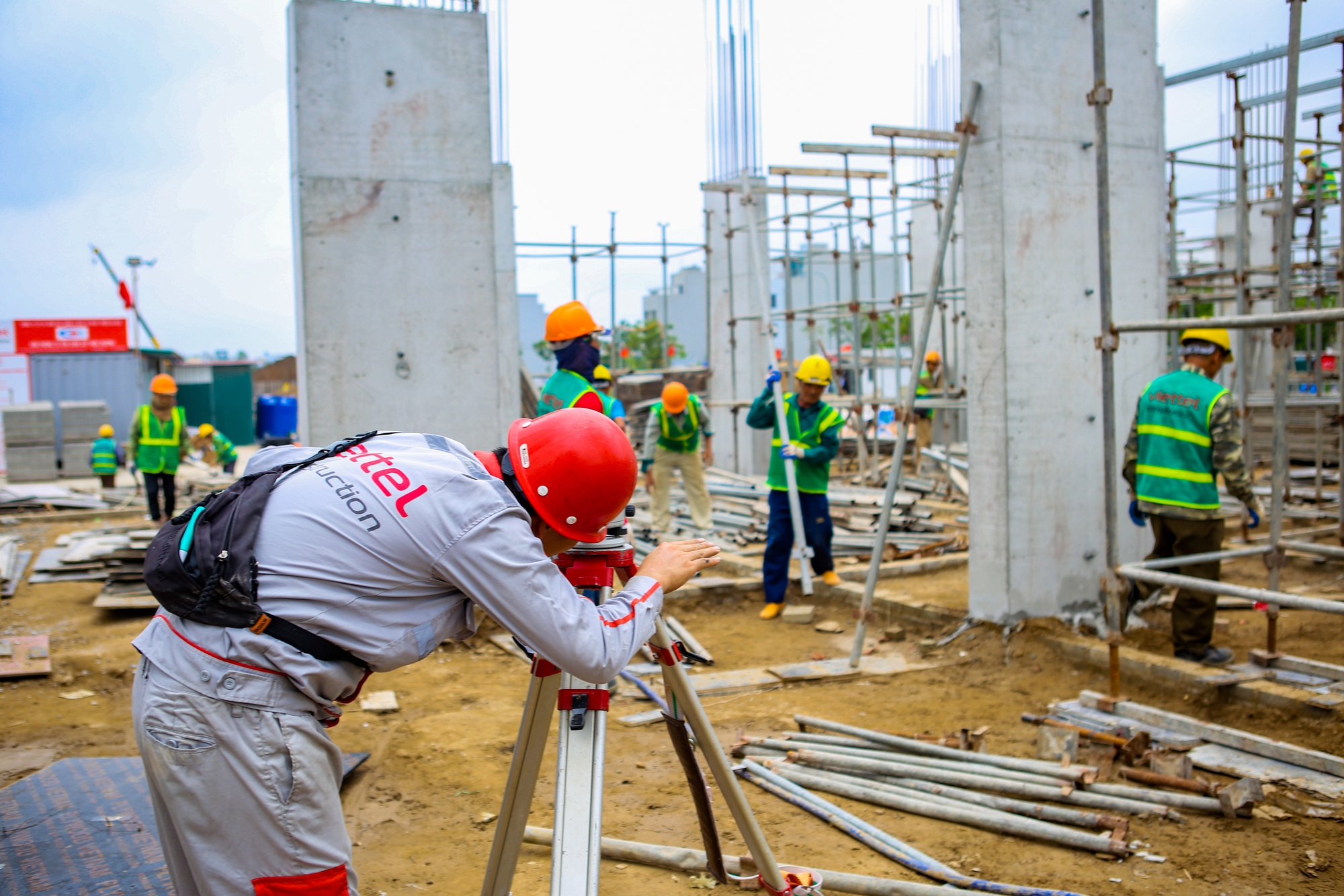 Chạy đua tiến độ trên công trường dự án nhà ở xã hội gần 700 tỷ đồng ở Hưng Yên- Ảnh 16. Chạy đua tiến độ trên công trường dự án nhà ở xã hội gần 700 tỷ đồng ở Hưng Yên- Ảnh 16.