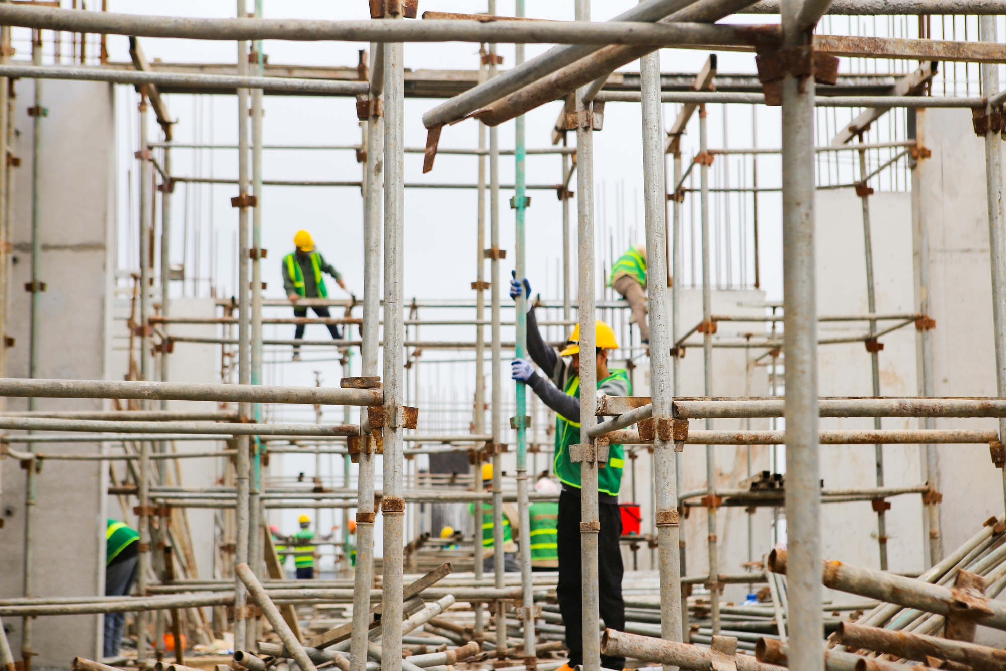 Chạy đua tiến độ trên công trường dự án nhà ở xã hội gần 700 tỷ đồng ở Hưng Yên- Ảnh 4. Chạy đua tiến độ trên công trường dự án nhà ở xã hội gần 700 tỷ đồng ở Hưng Yên- Ảnh 4.