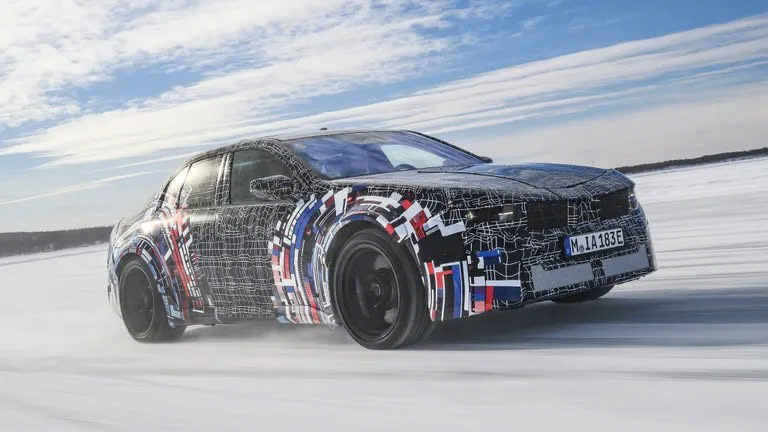 BMW iX3 mới sạc 10 phút đi thêm 370km- Ảnh 1. BMW iX3 mới sạc 10 phút đi thêm 370km- Ảnh 1.