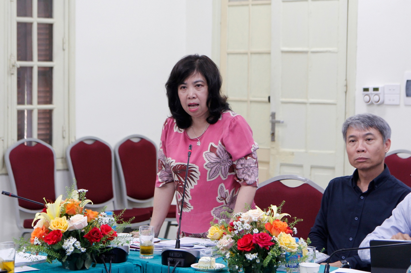 B&agrave; Trần Thu Hằng, Vụ trưởng Vụ Quy hoạch &ndash; Kiến tr&uacute;c g&oacute;p &yacute; cho Nhiệm vụ quy hoạch chung đ&ocirc; thị Kh&aacute;nh H&ograve;a đến năm 2050, tầm nh&igrave;n đến năm 2070.