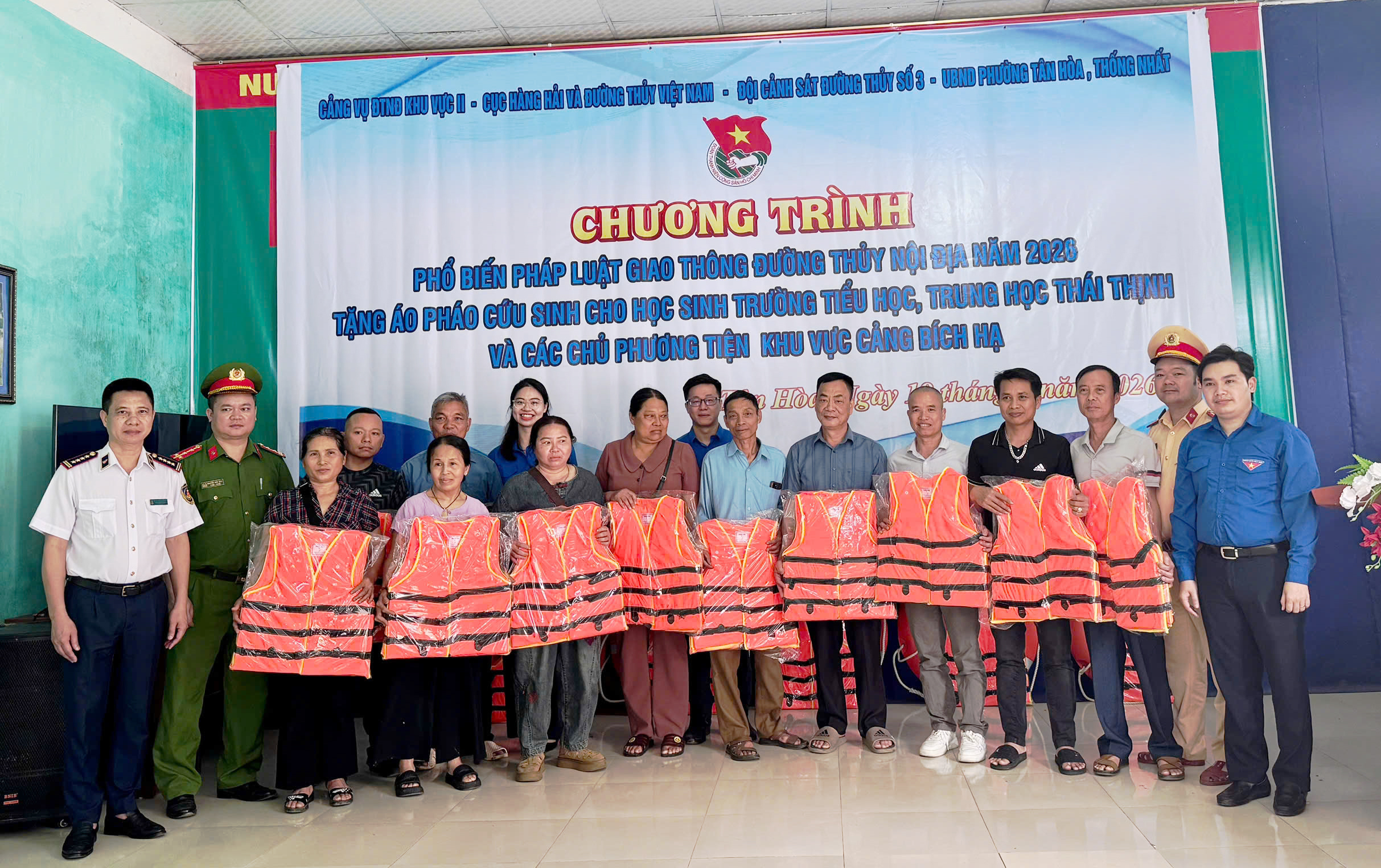 Những &ldquo;hạt mầm&rdquo; hy vọng được ươm từ tr&aacute;i tim người trẻ ng&agrave;nh h&agrave;ng hải, đường thuỷ- Ảnh 5.