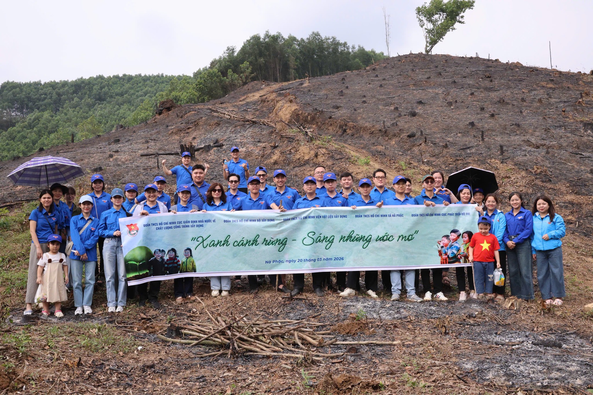 Tuổi trẻ Bộ X&acirc;y dựng chung tay &ldquo;Xanh c&aacute;nh rừng - s&aacute;ng những ước mơ&rdquo;- Ảnh 2.