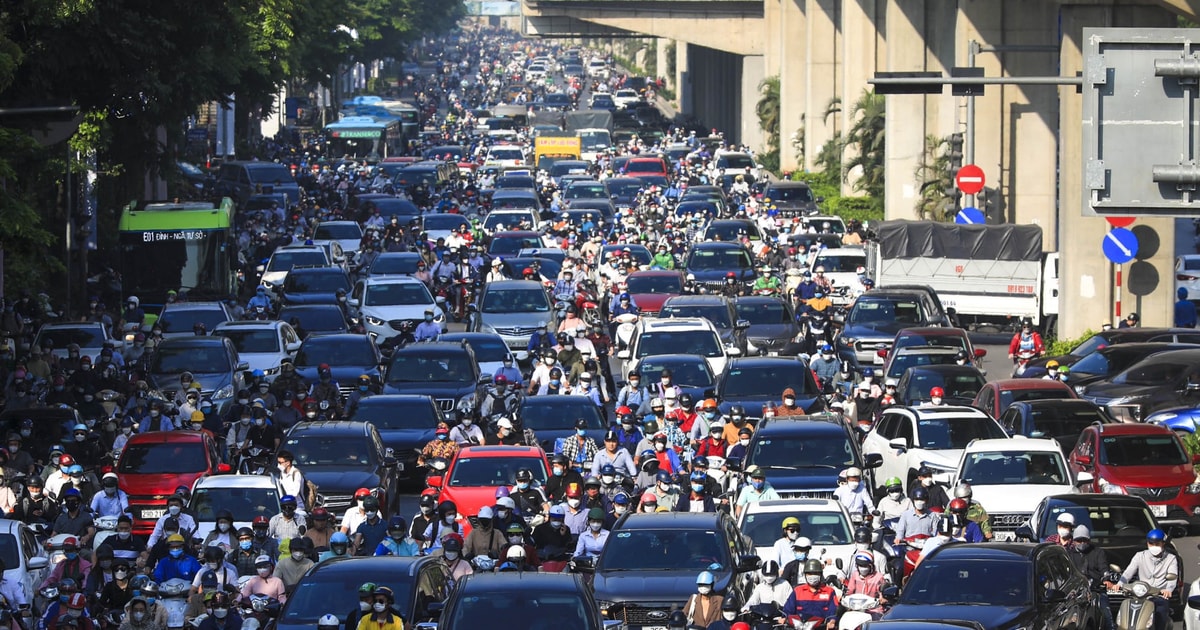 Rời Hà Nội đến Đà Nẵng: Cuộc di cư đang định nghĩa lại cách sống của một thế hệ- Ảnh 1. Rời Hà Nội đến Đà Nẵng: Cuộc di cư đang định nghĩa lại cách sống của một thế hệ- Ảnh 1.