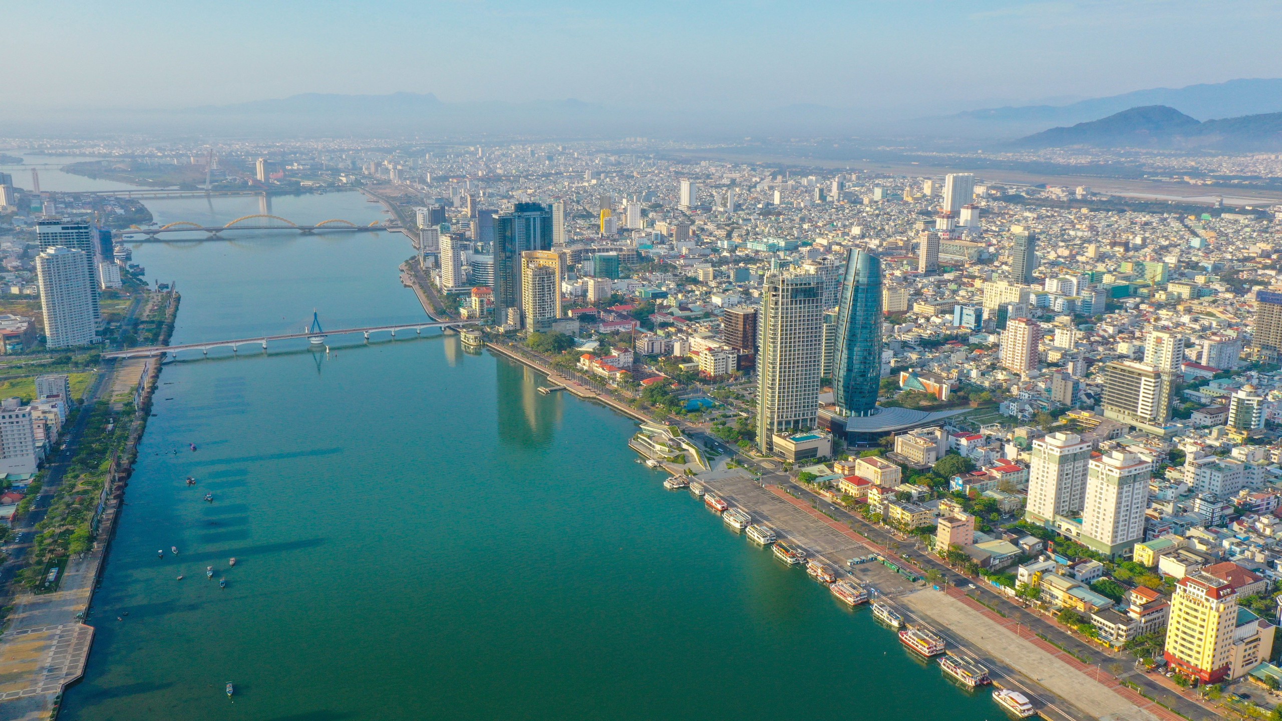 Rời Hà Nội đến Đà Nẵng: Cuộc di cư đang định nghĩa lại cách sống của một thế hệ- Ảnh 2. Rời Hà Nội đến Đà Nẵng: Cuộc di cư đang định nghĩa lại cách sống của một thế hệ- Ảnh 2.