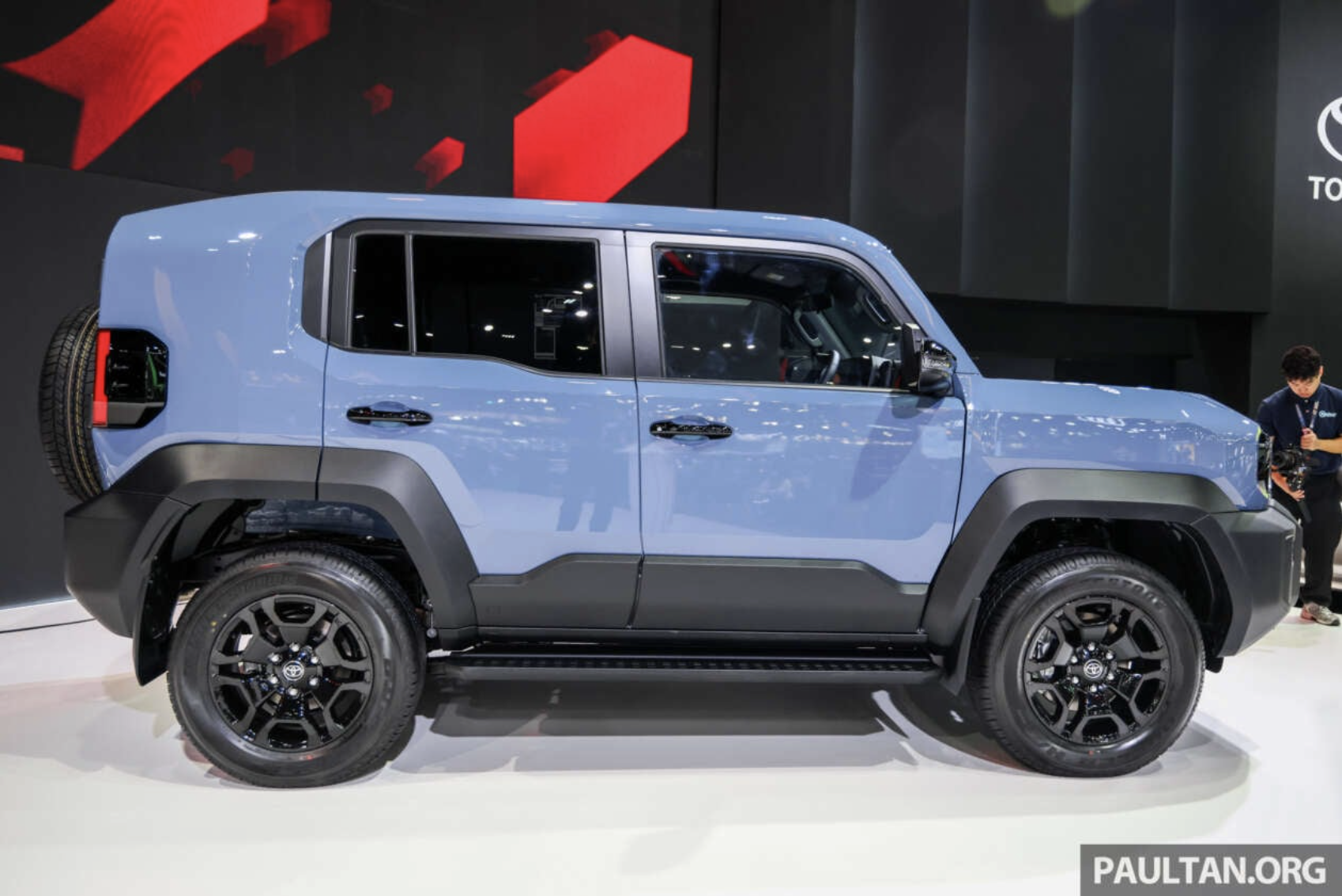 Xem trước Toyota Land Cruiser FJ sắp ra mắt tại Việt Nam- Ảnh 3.