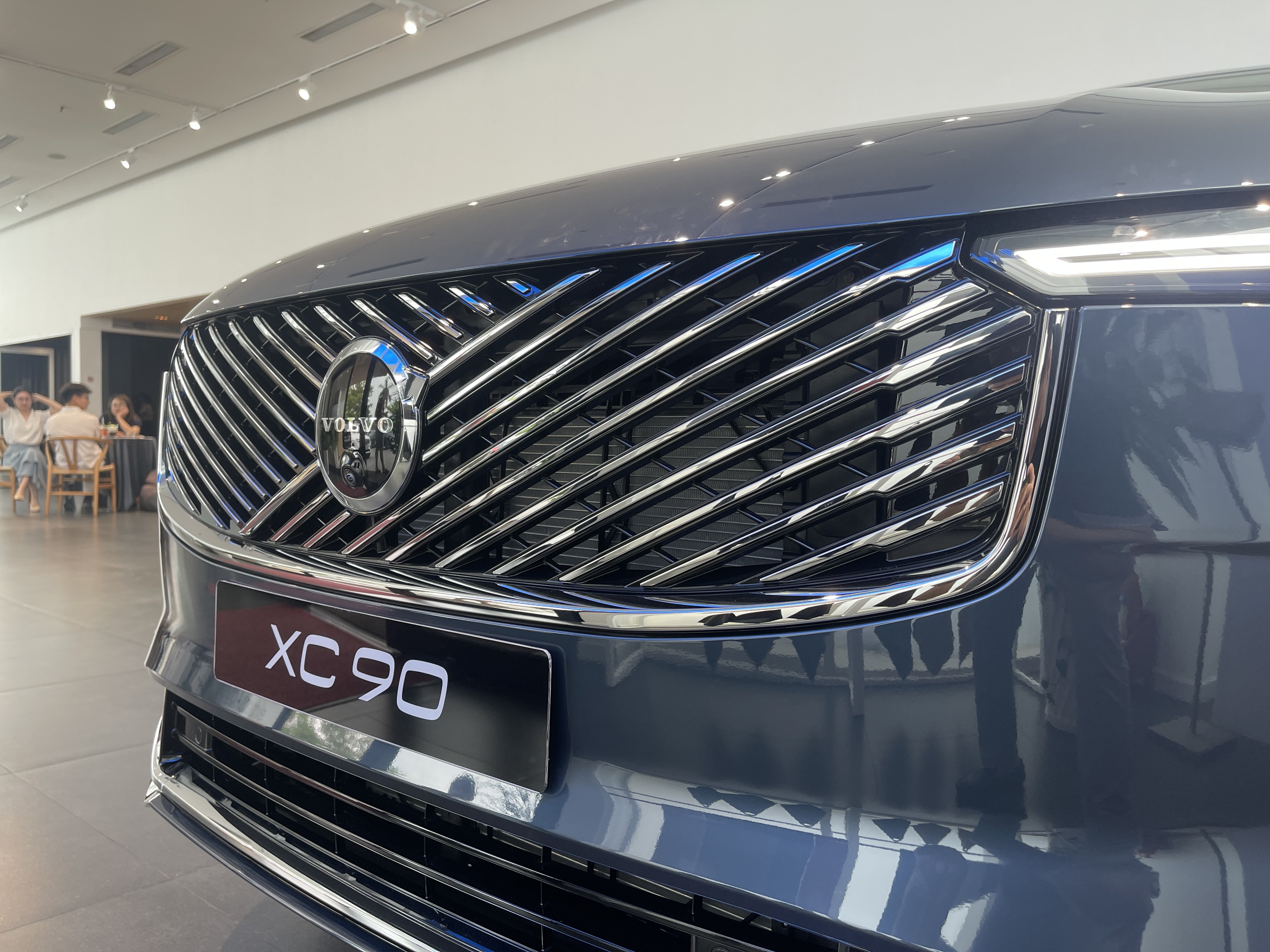 Cận cảnh Volvo XC90 2026 vừa ra mắt tại Việt Nam- Ảnh 8.