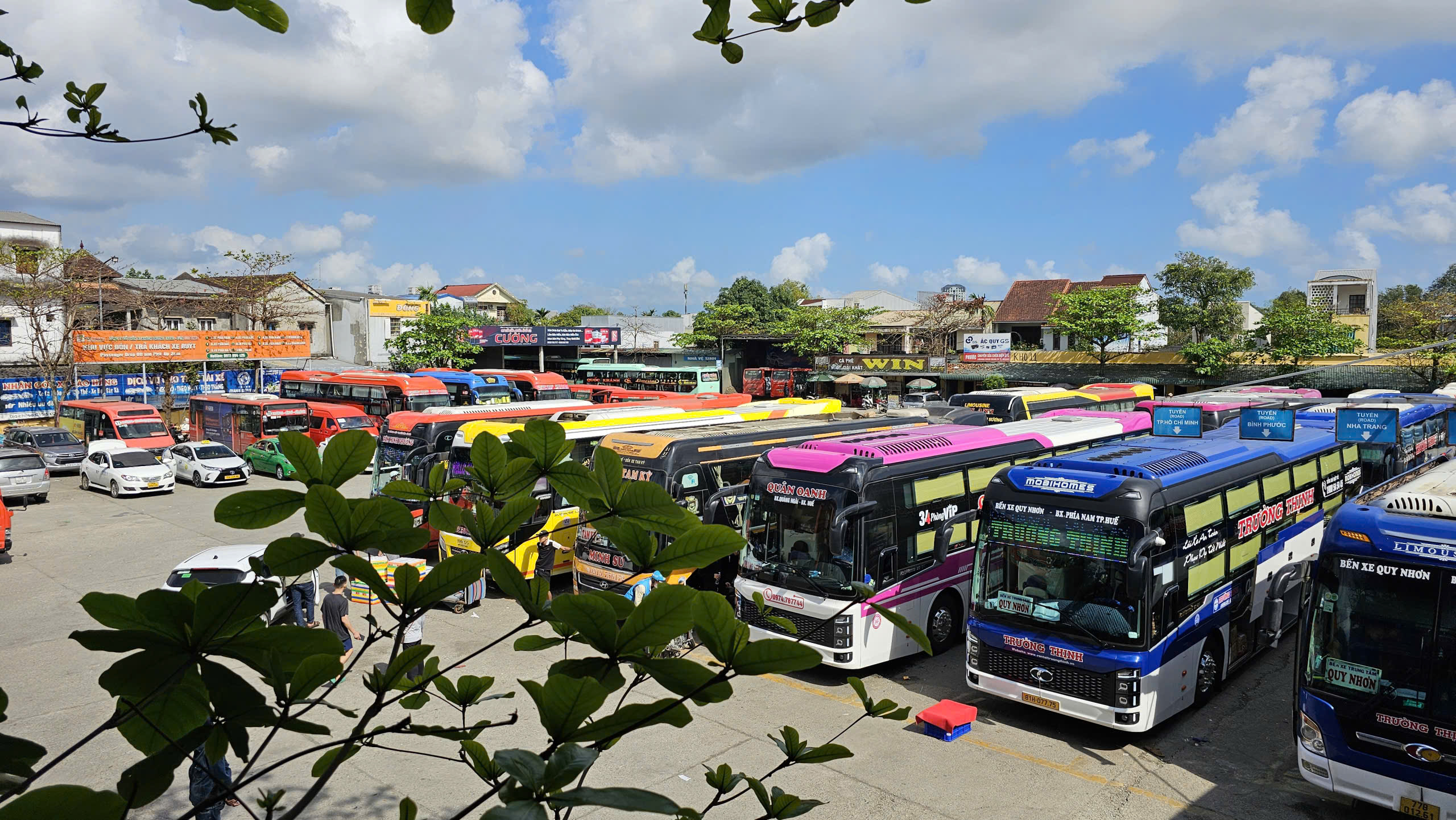 Huế: X&acirc;y dựng lộ tr&igrave;nh thu ph&iacute; kh&ocirc;ng dừng tại c&aacute;c bến xe- Ảnh 1.