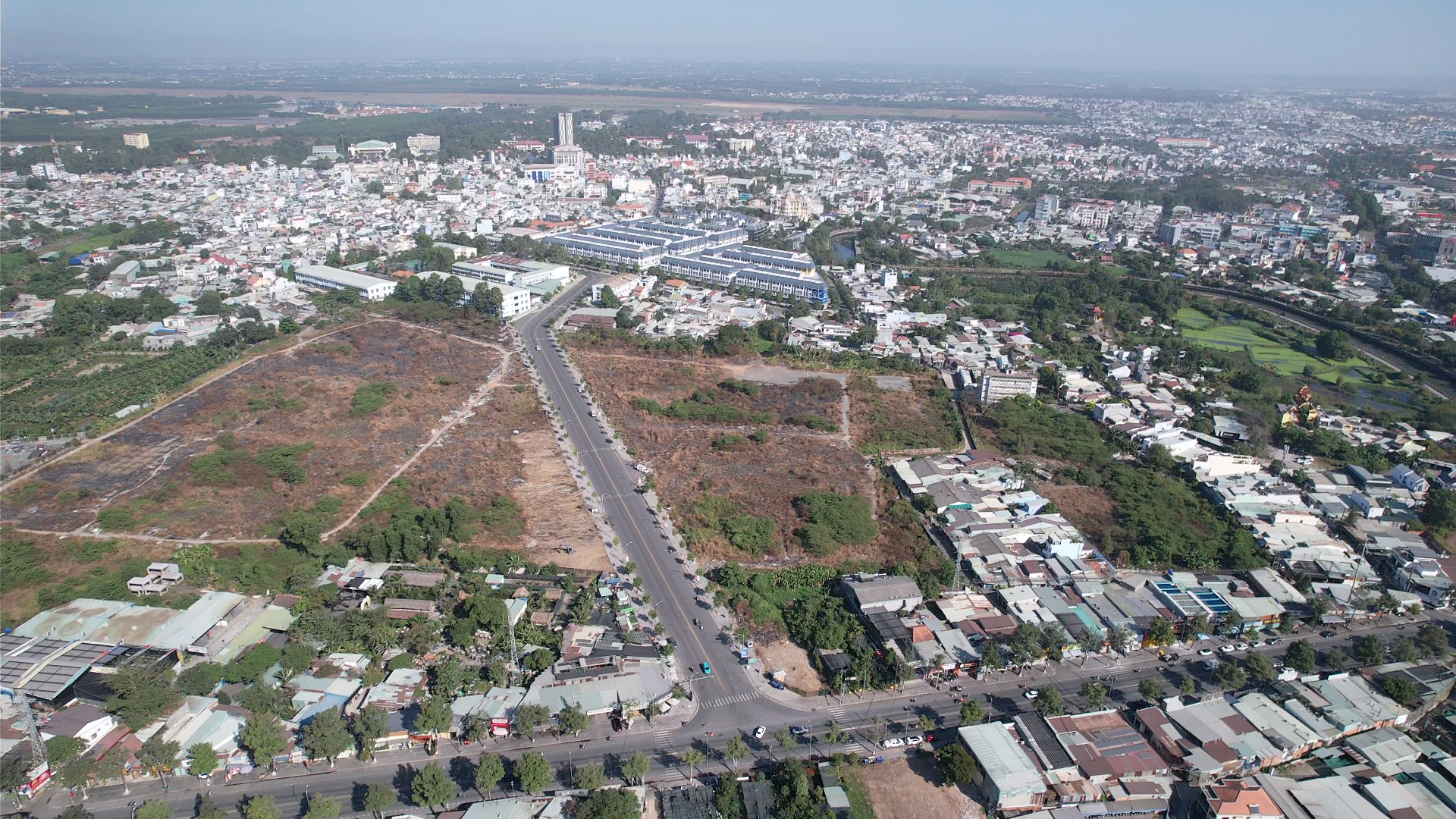 Đồng Nai đấu giá hơn 100 khu đất và 16 mỏ khoáng sản trong năm 2026- Ảnh 1.