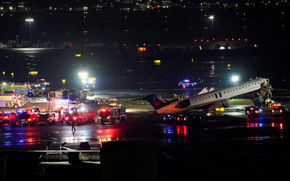 Vụ m&aacute;y bay va chạm xe cứu hỏa ở Mỹ: Ph&aacute;t hiện lỗ hổng c&ocirc;ng nghệ định vị
