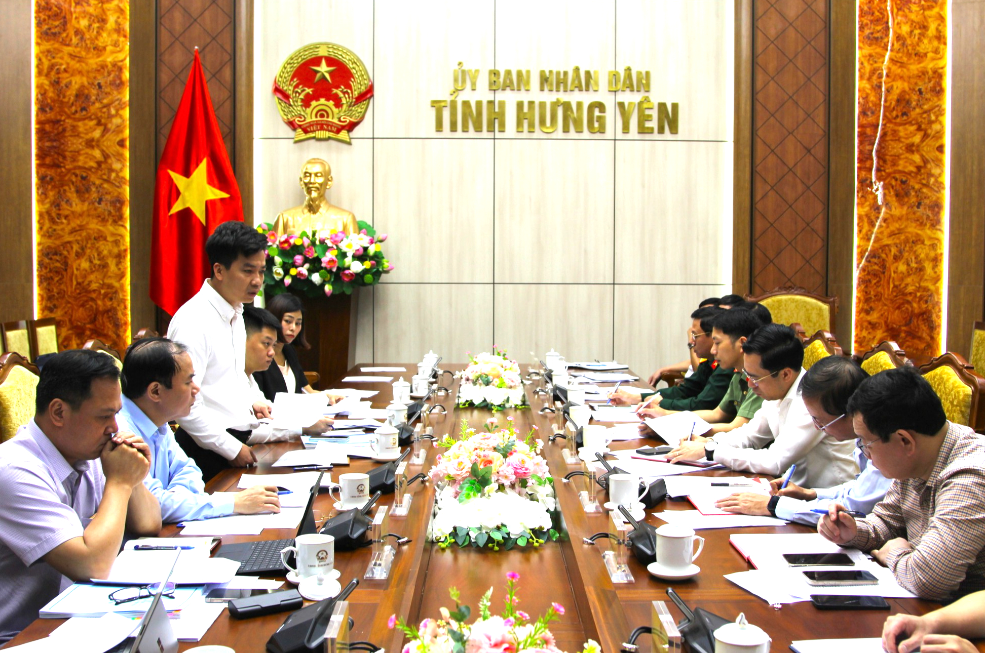 Thứ trưởng Nguyễn Văn Sinh: Gỡ vướng mắc, thúc đẩy phát triển nhà ở xã hội tại Hưng Yên- Ảnh 4. Thứ trưởng Nguyễn Văn Sinh: Gỡ vướng mắc, thúc đẩy phát triển nhà ở xã hội tại Hưng Yên- Ảnh 4.