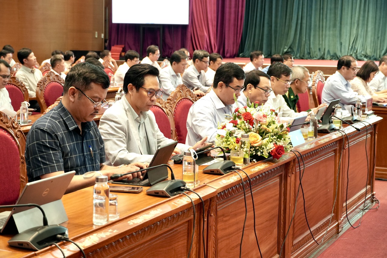 Gia Lai siết chặt quản lý đầu tư xây dựng, quyết liệt ngăn chặn lãng phí- Ảnh 4. Gia Lai siết chặt quản lý đầu tư xây dựng, quyết liệt ngăn chặn lãng phí- Ảnh 4.