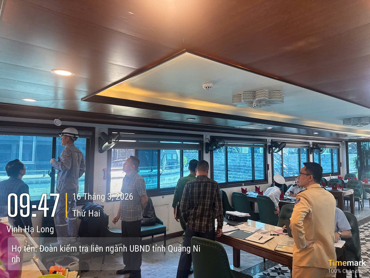 Tăng cường kiểm tra t&agrave;u du lịch tr&ecirc;n Vịnh Hạ Long trước cao điểm du lịch- Ảnh 6.