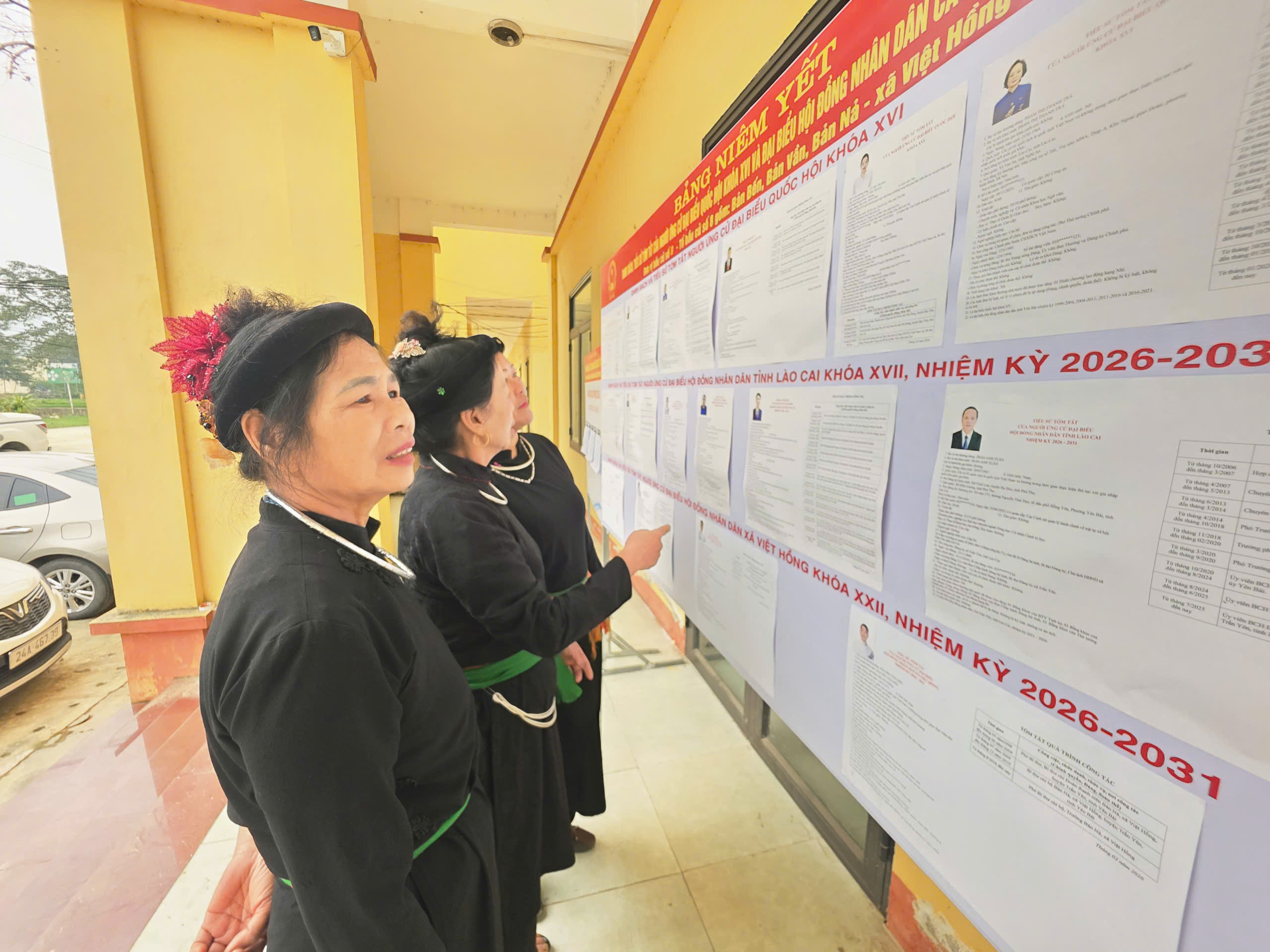 Cử tri vùng lũ ở Lào Cai gửi trọn niềm tin, kỳ vọng các ĐBQH và HĐND- Ảnh 1. Cử tri vùng lũ ở Lào Cai gửi trọn niềm tin, kỳ vọng các ĐBQH và HĐND- Ảnh 1.