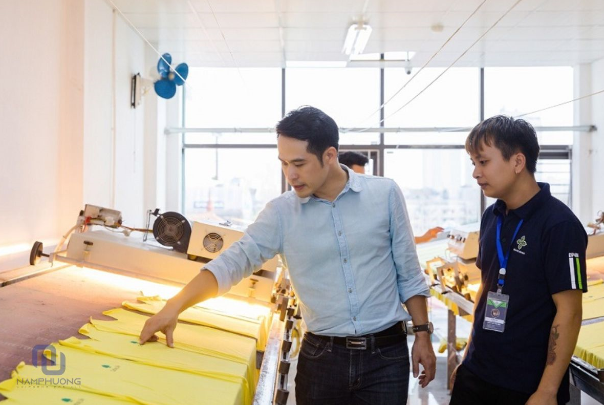 Đồng phục Nam Phương - doanh nghiệp uy t&iacute;n trong lĩnh vực quần &aacute;o bảo hộ- Ảnh 1.