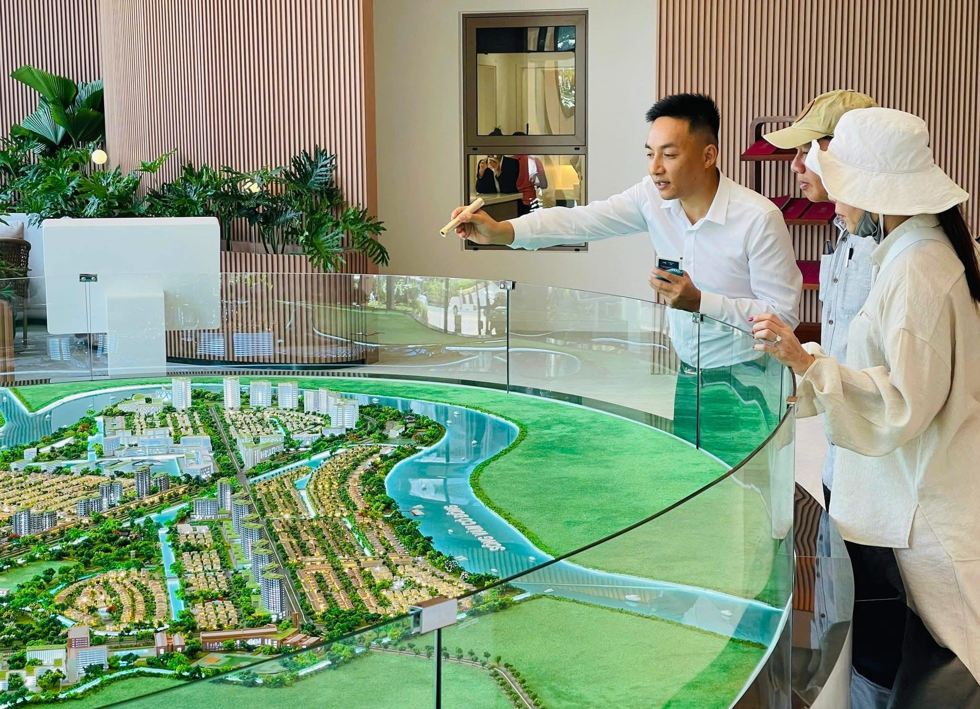 Giải pháp gỡ nút thắt lệch pha cung cầu thị trường bất động sản- Ảnh 3.