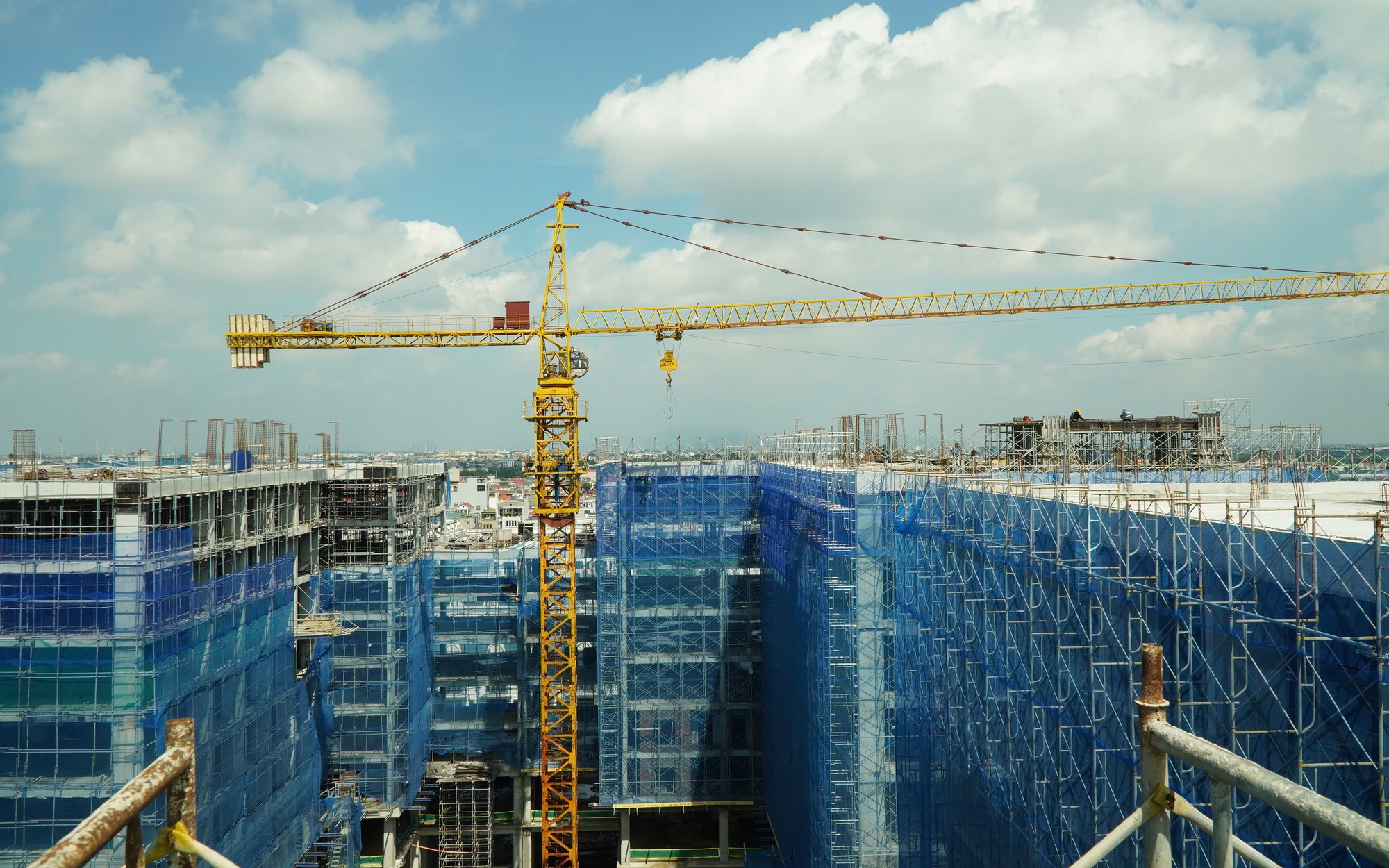 Vietnam Report c&ocirc;ng bố 10 nh&agrave; thầu x&acirc;y dựng uy t&iacute;n năm 2026