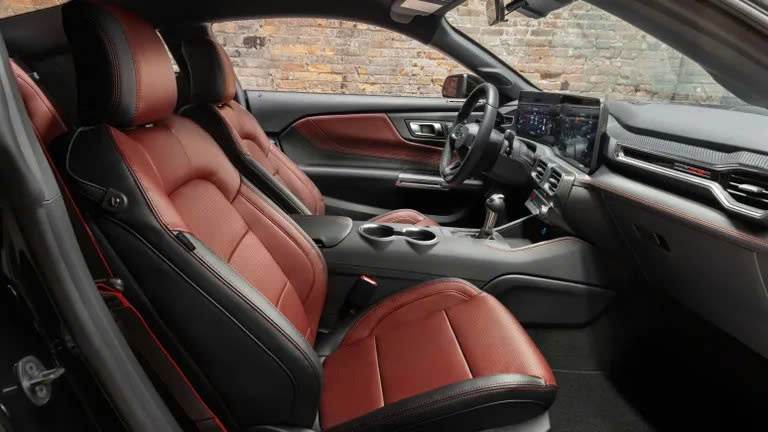 Mustang 2026 ra mắt bản giới hạn, đậm chất hoài cổ- Ảnh 6. Mustang 2026 ra mắt bản giới hạn, đậm chất hoài cổ- Ảnh 6.